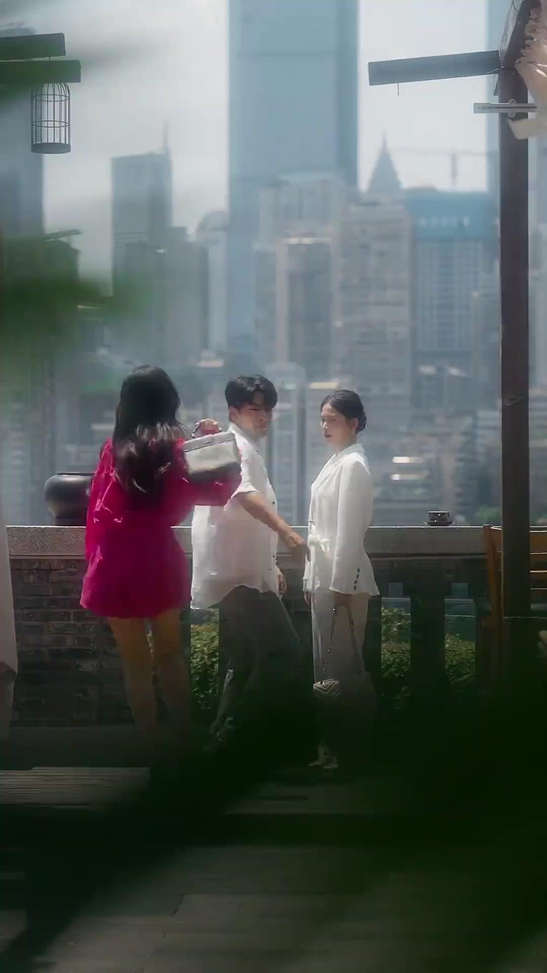 担任の先生、ママの恋人だった！