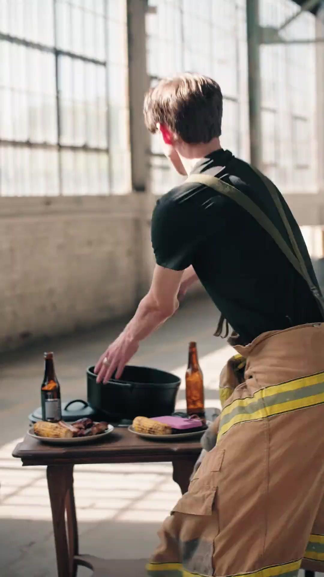 (Synchro) Öl-Tycoon im Knast: Tja, falscher Gegner