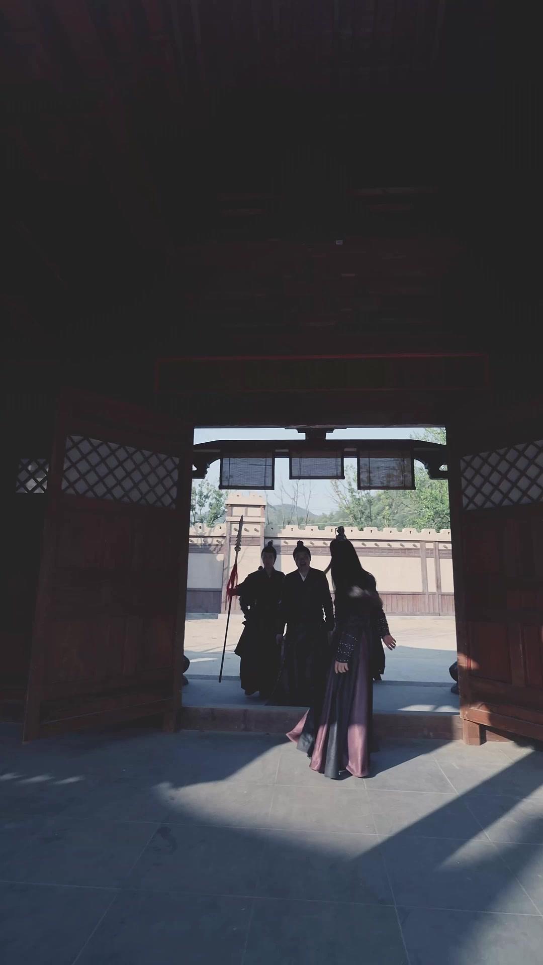 Left to Die, Back to Kill