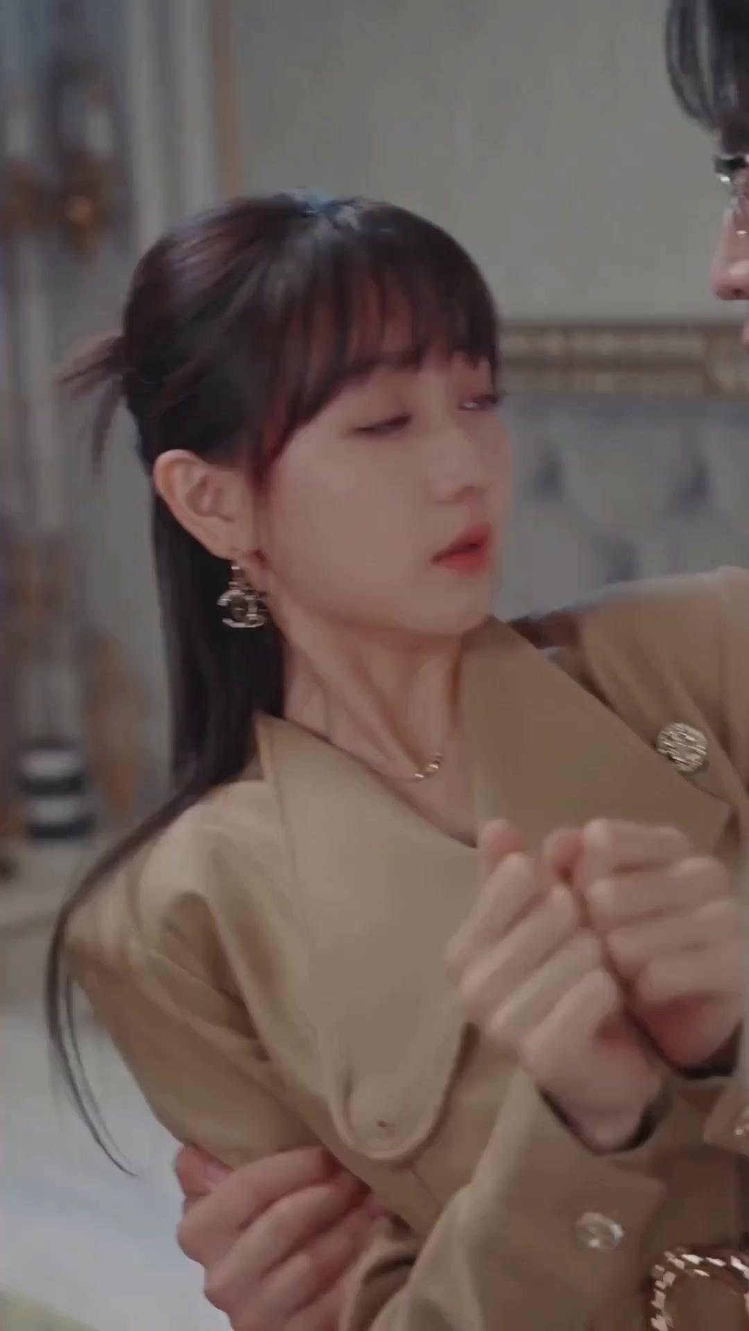 (더빙) 미치광이의 신부