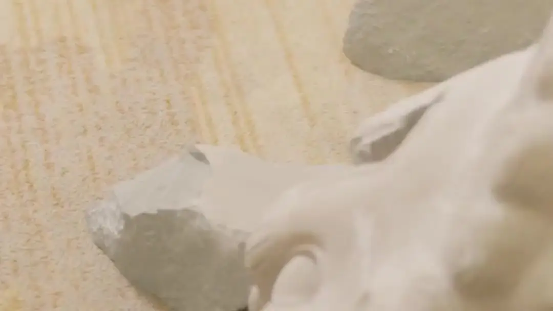 The Gambler Redemption: A Yellow Seal That Shattered the Room