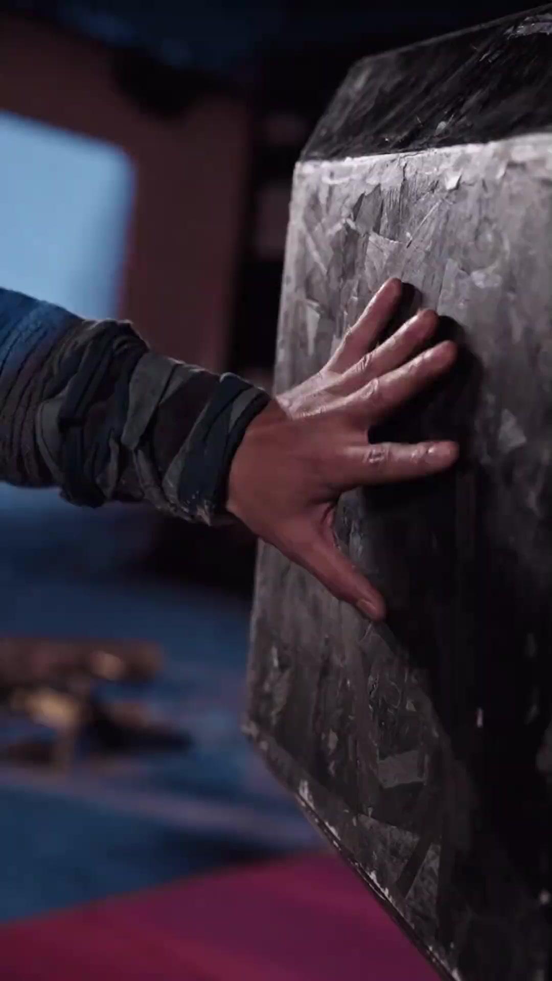 (مدبلج) سيد القتال المختفي