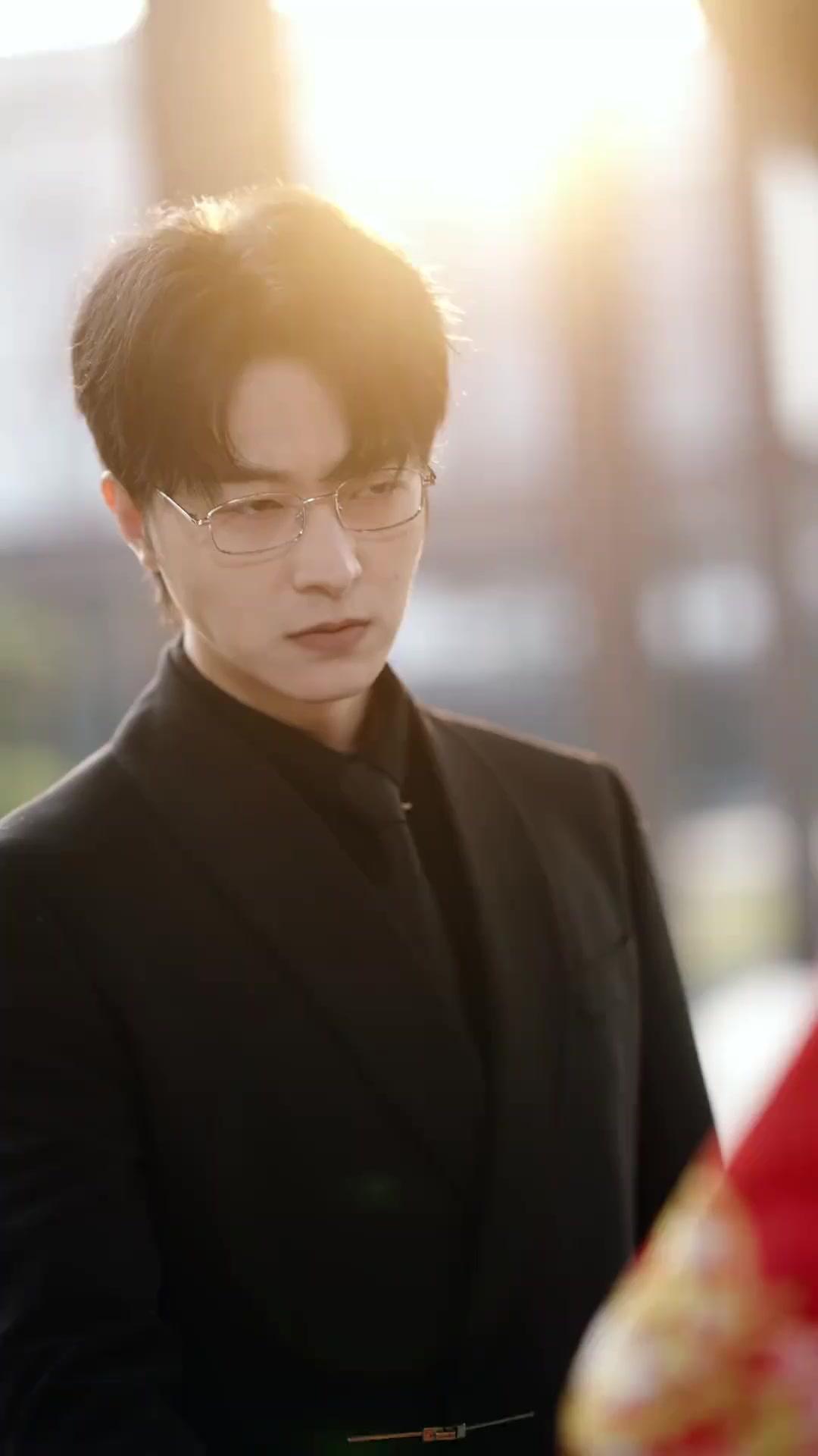 (더빙) 언니, 이 자리는 내 거야