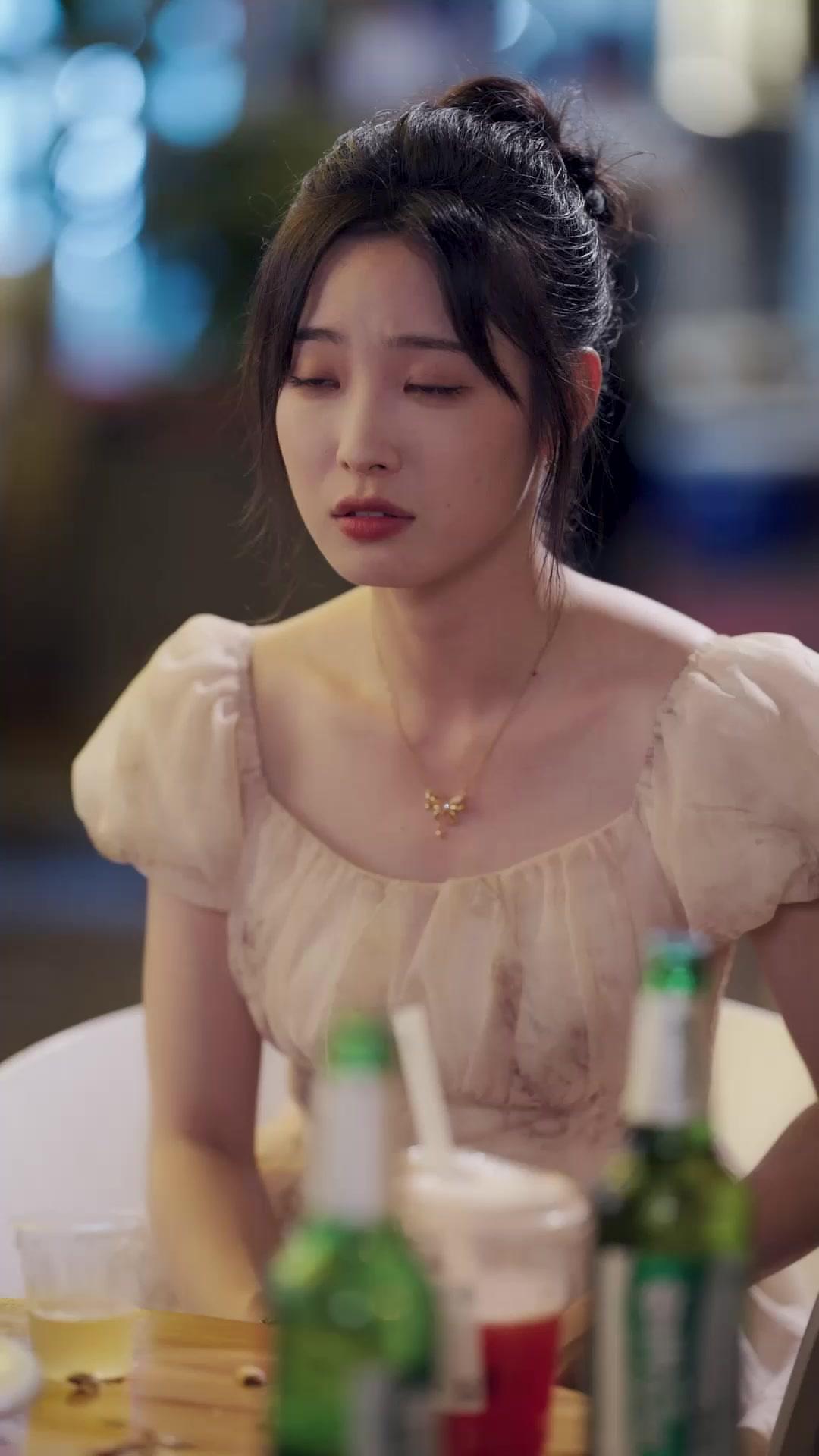 暴君黏上現代千金