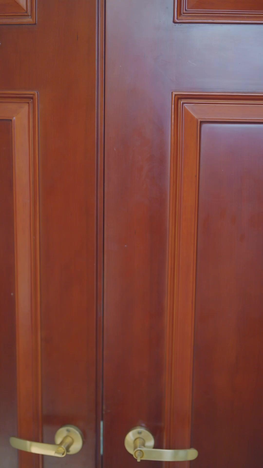 前妻竟是隱藏全能Queen