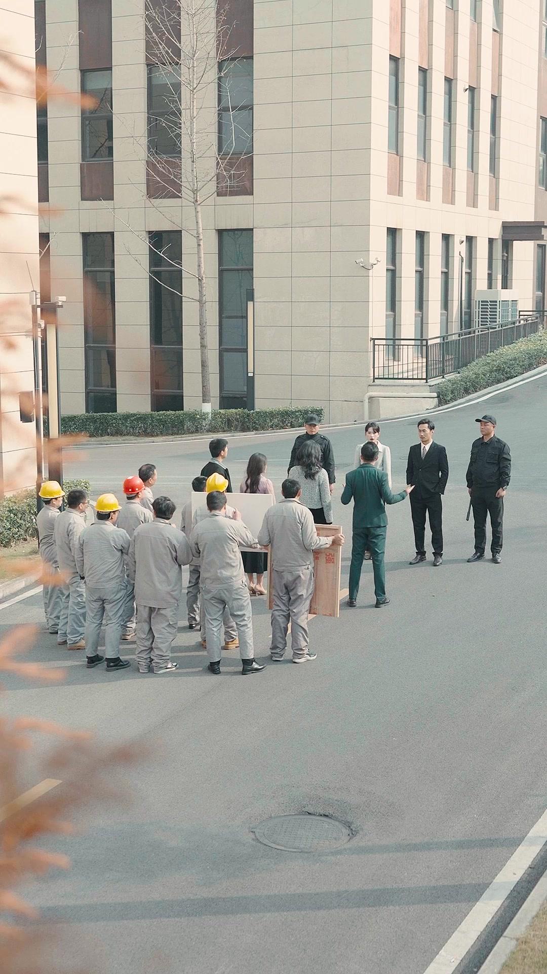 Dendam Sang Miliarder