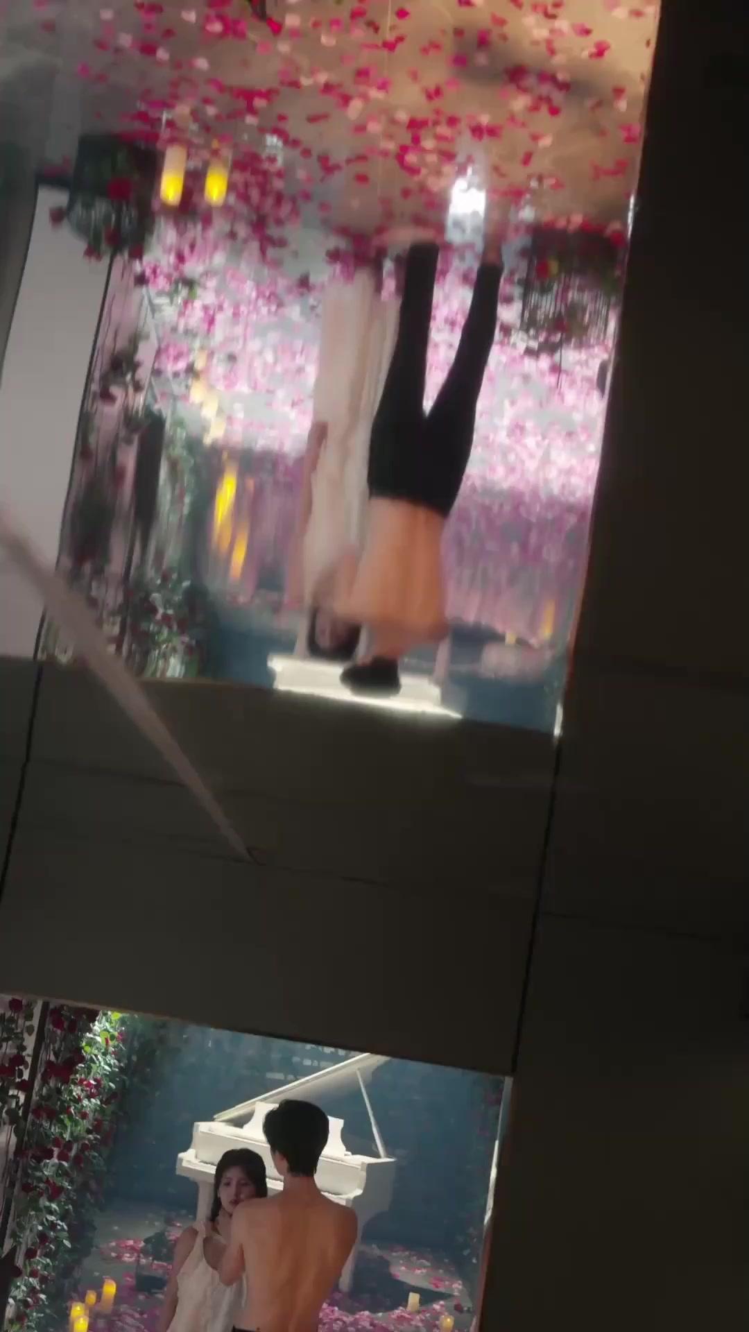 ซ่อนรักกลางกุหลาบ