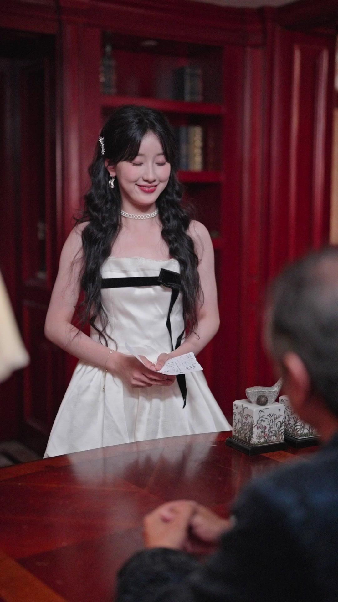 Figuran Jadi Ratu Cerita