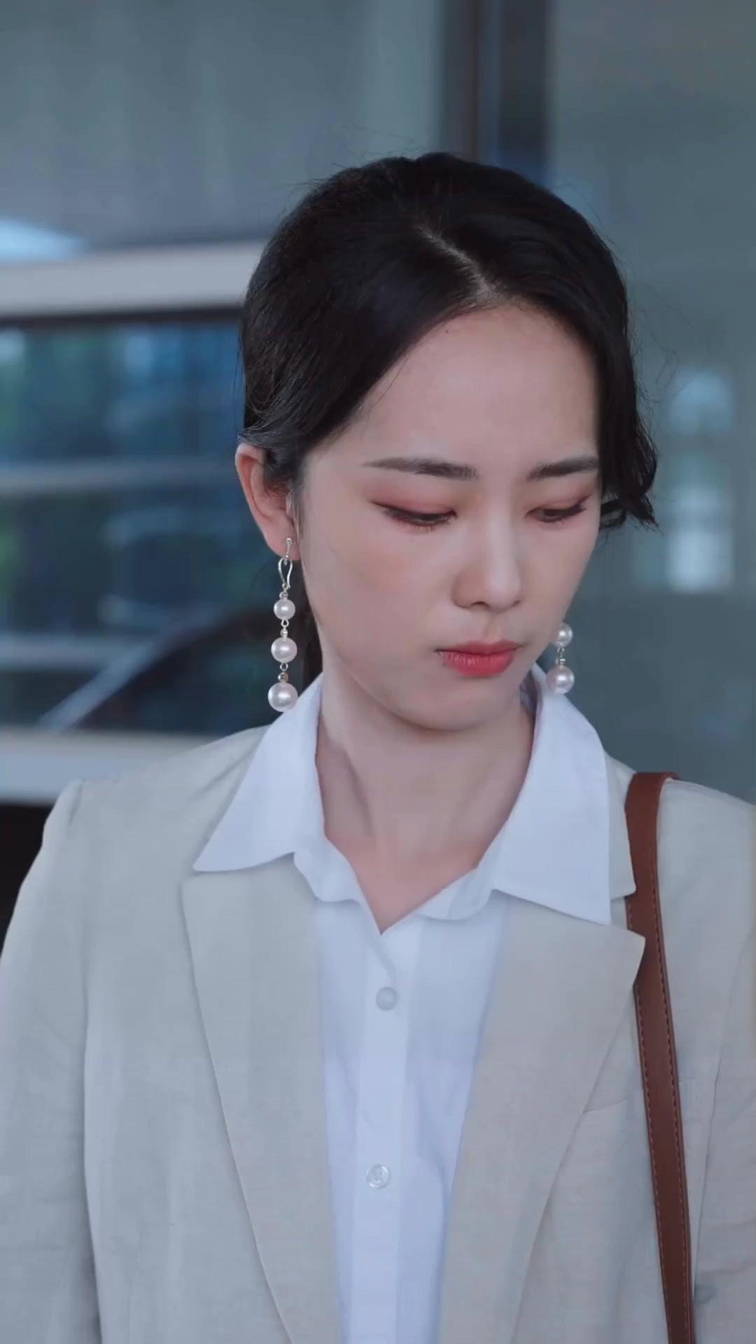 偷換人生：養母的陰謀圈