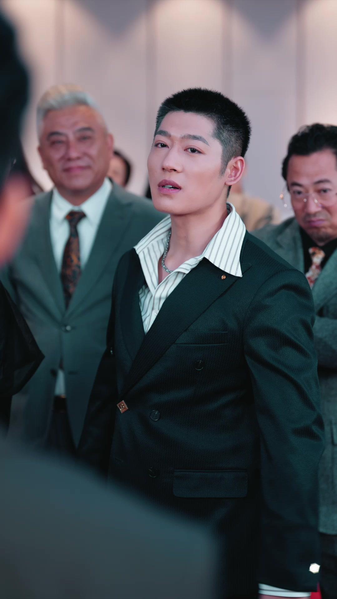 Sang Pewaris Kembali Berkuasa