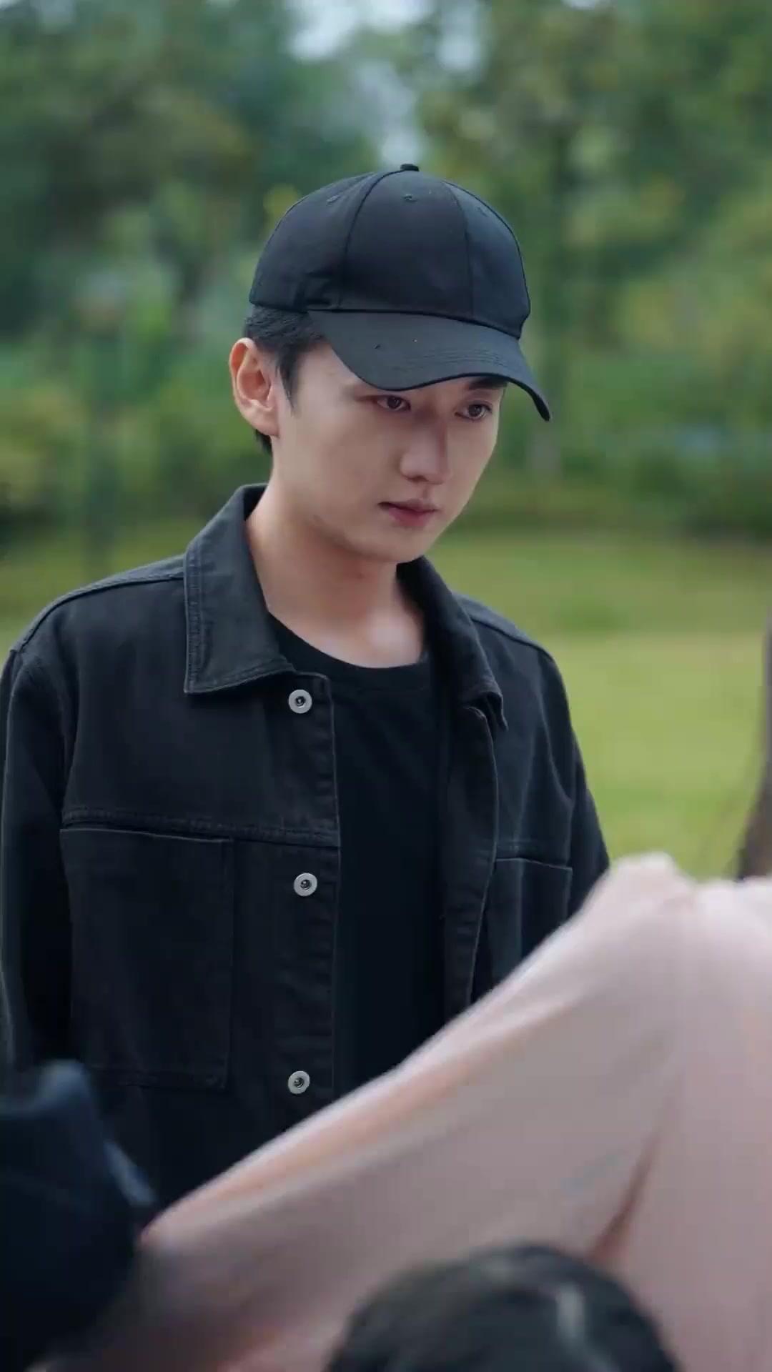 (Doblado) Una disculpa sin receptor