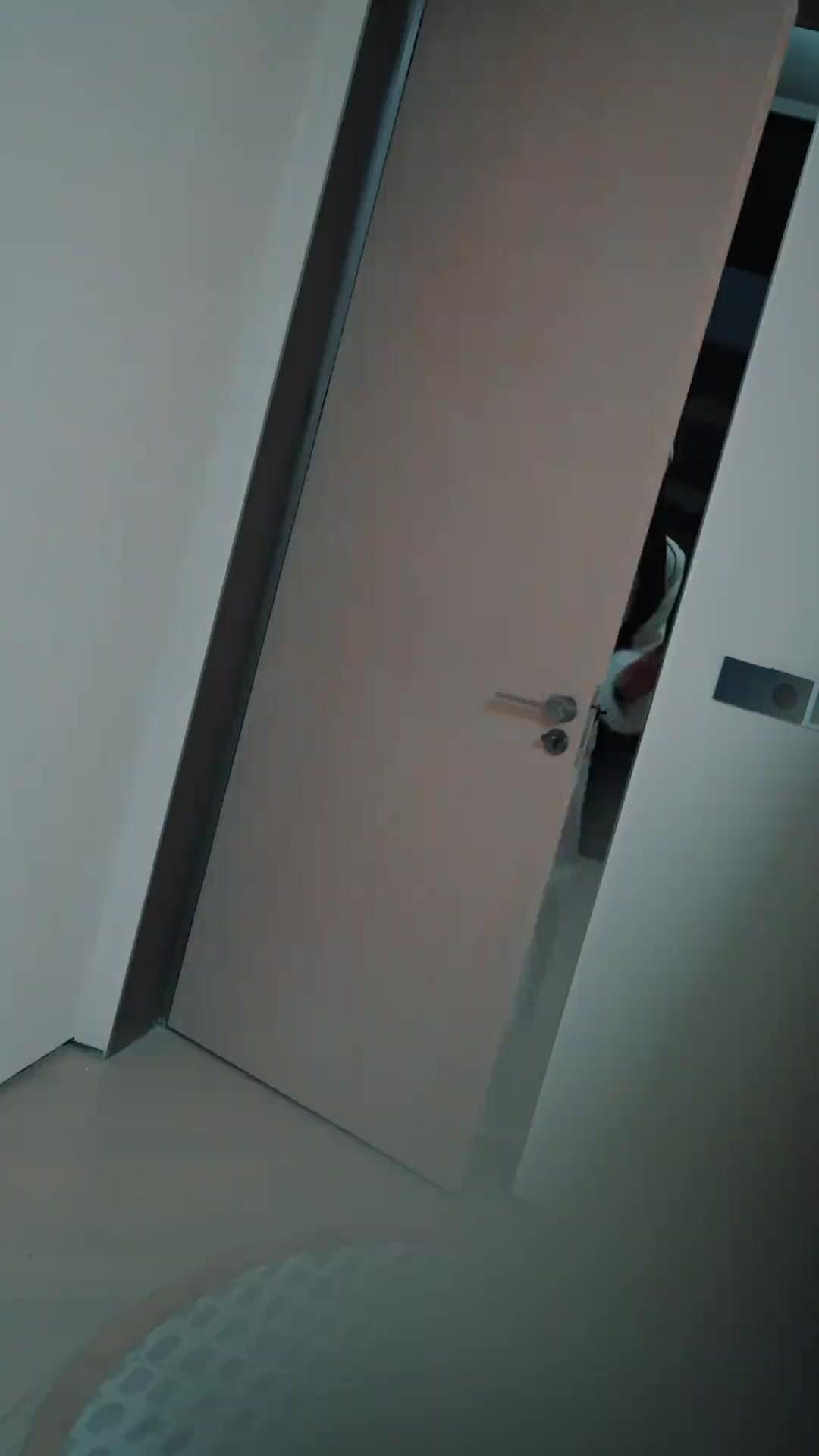 Dein Kuss aus Pflicht