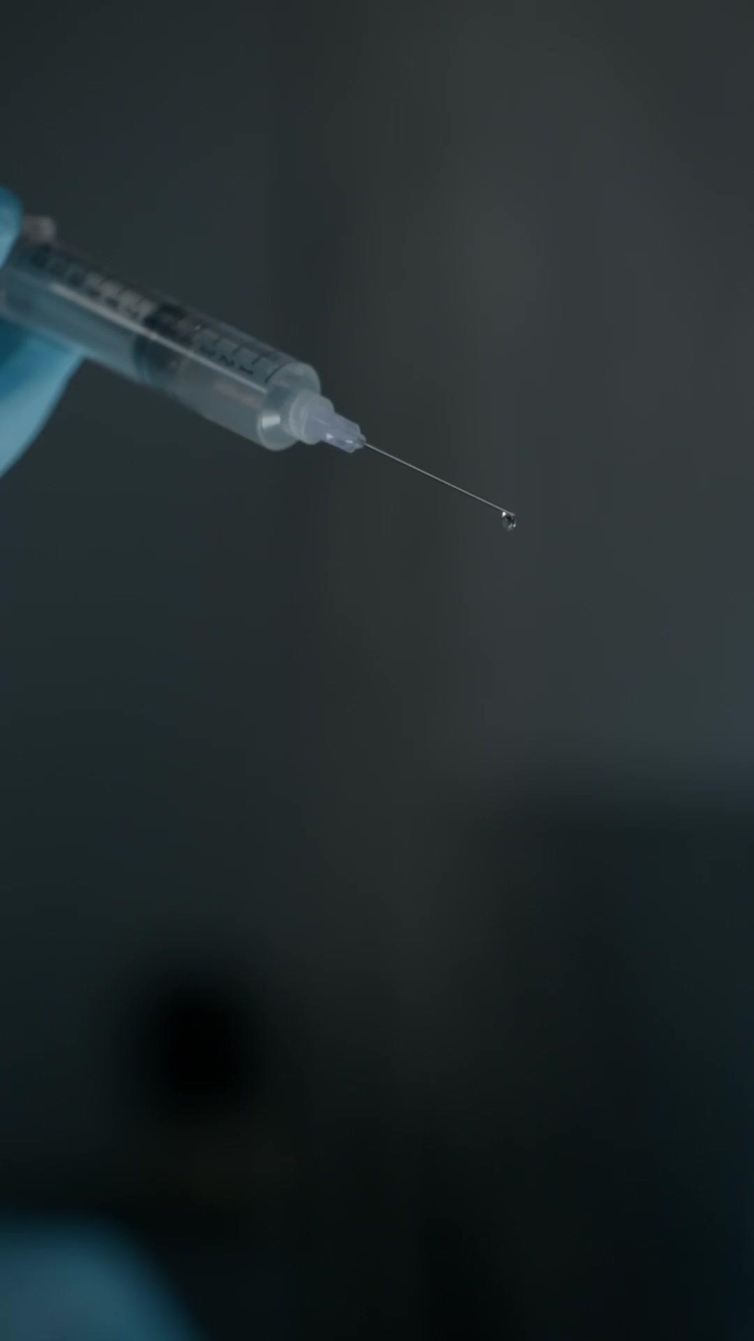 The Rose Comes With Thorns-2