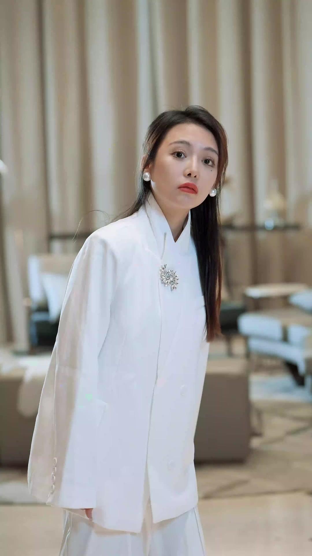 Pewaris Cilik Datang Menyerbu