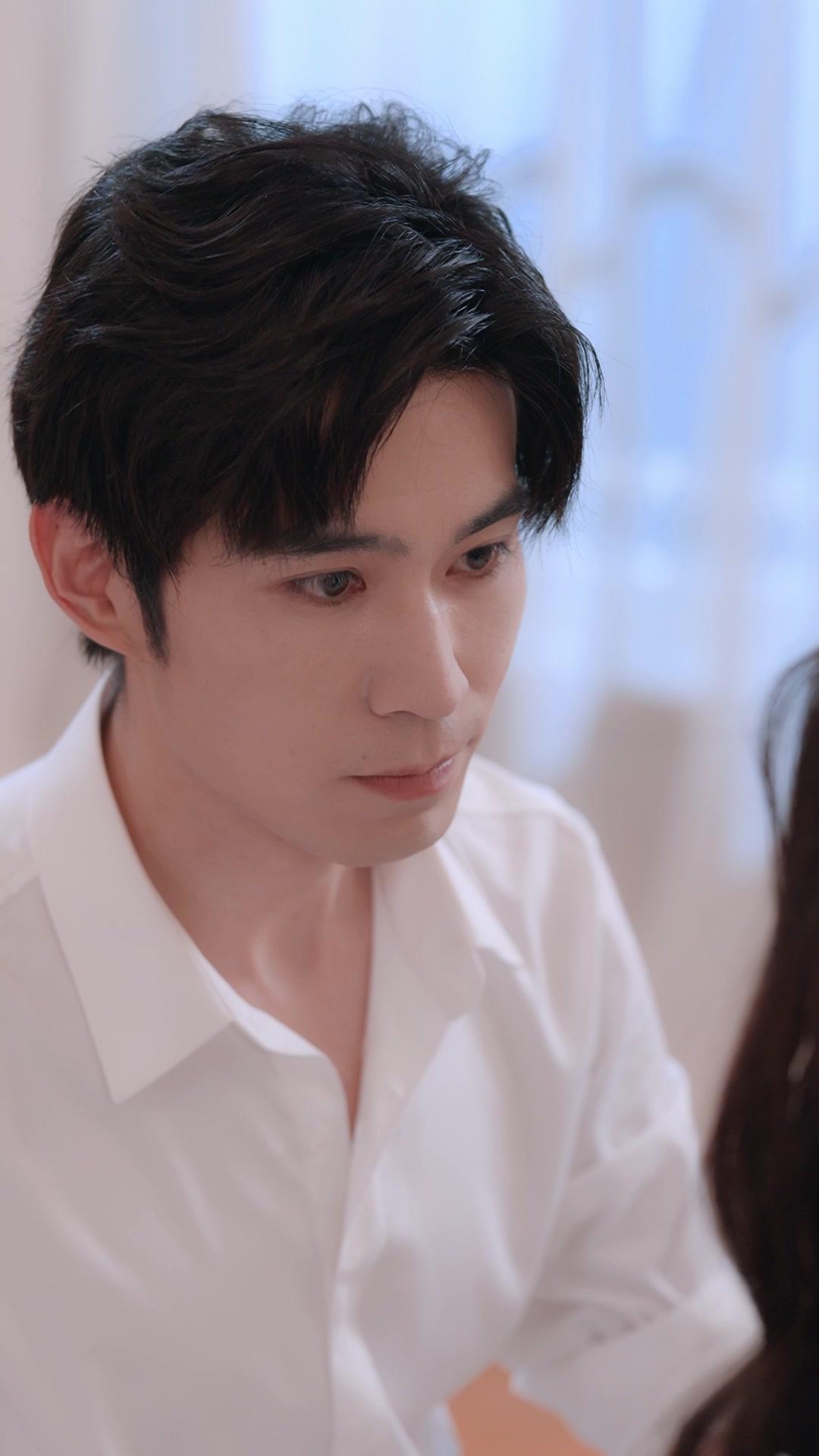 Tiga tahun menjadi istri palsu