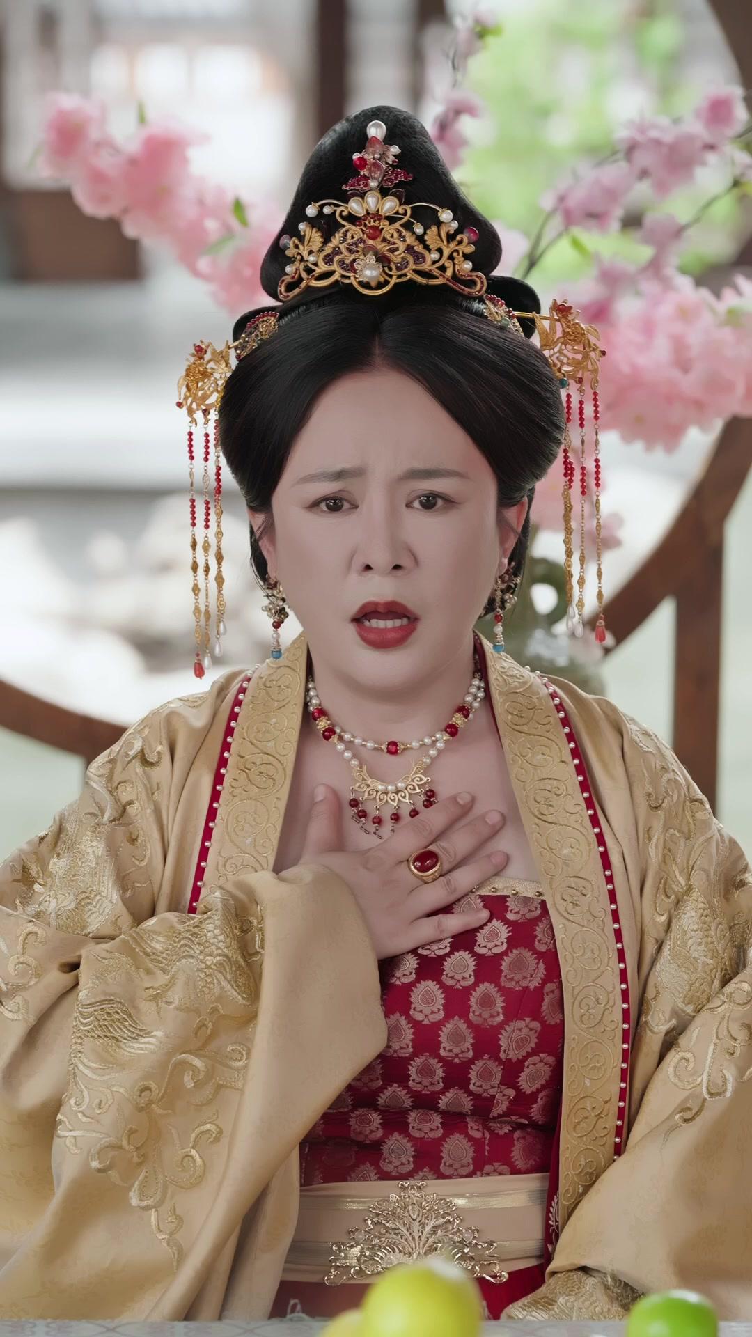 Putri Bangkit, Raja Lahir