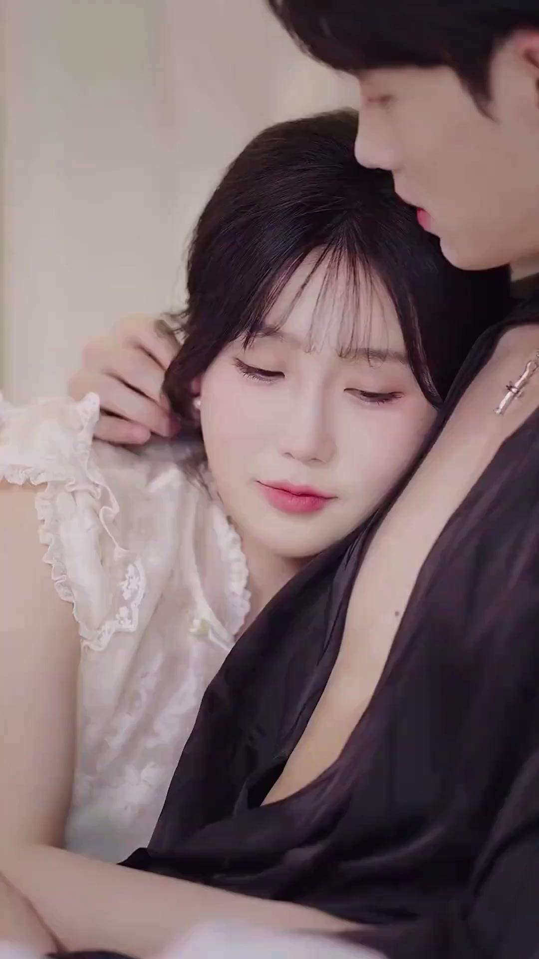 (Dubbed)Conquer Me with a Kiss