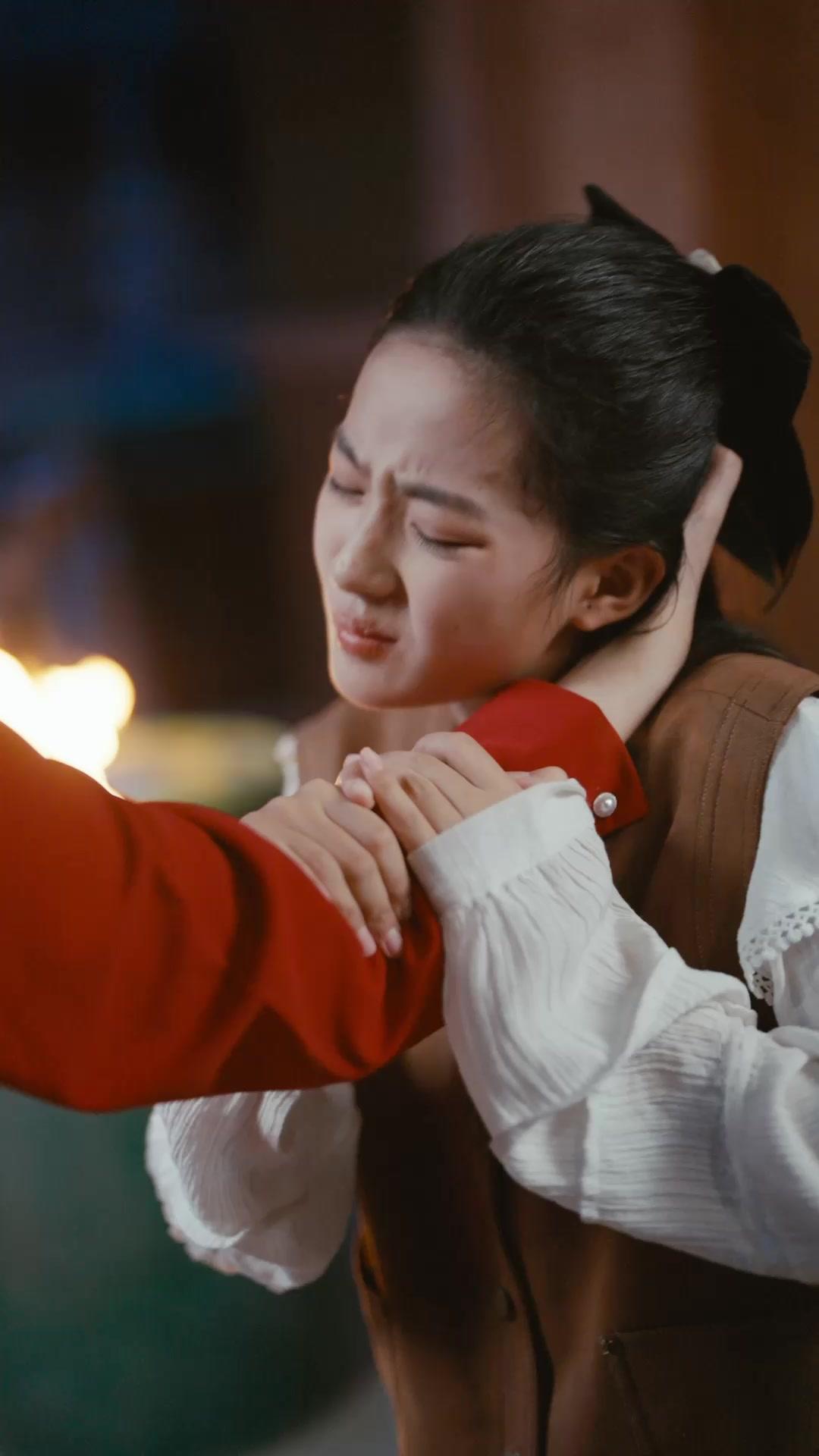 LE PÈRE FROID, LE CŒUR CHAUD