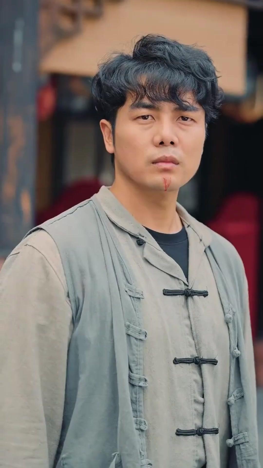 (Dublagem)O Servente Supremo