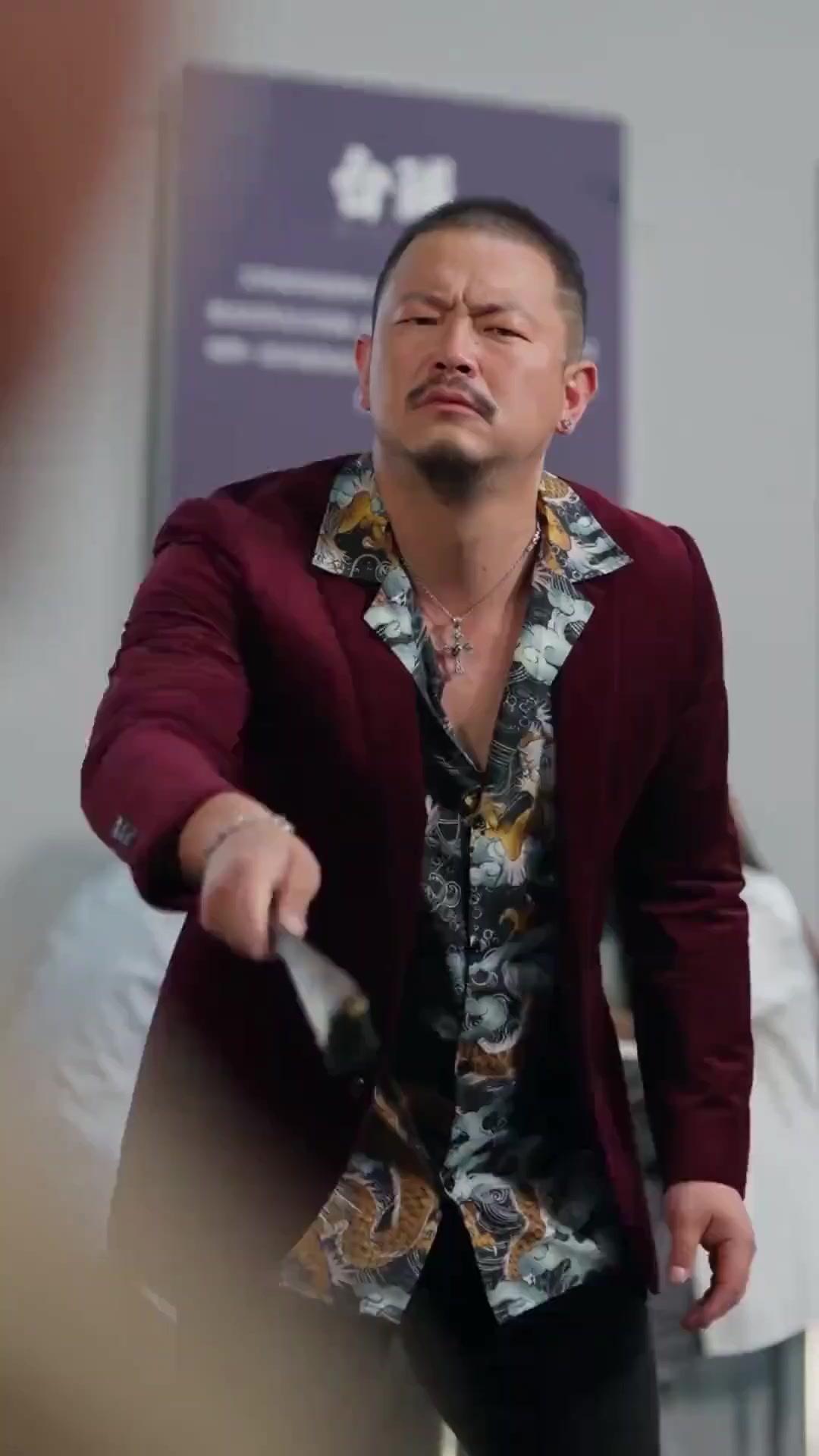 (Dubbed)Behind the Black Eight