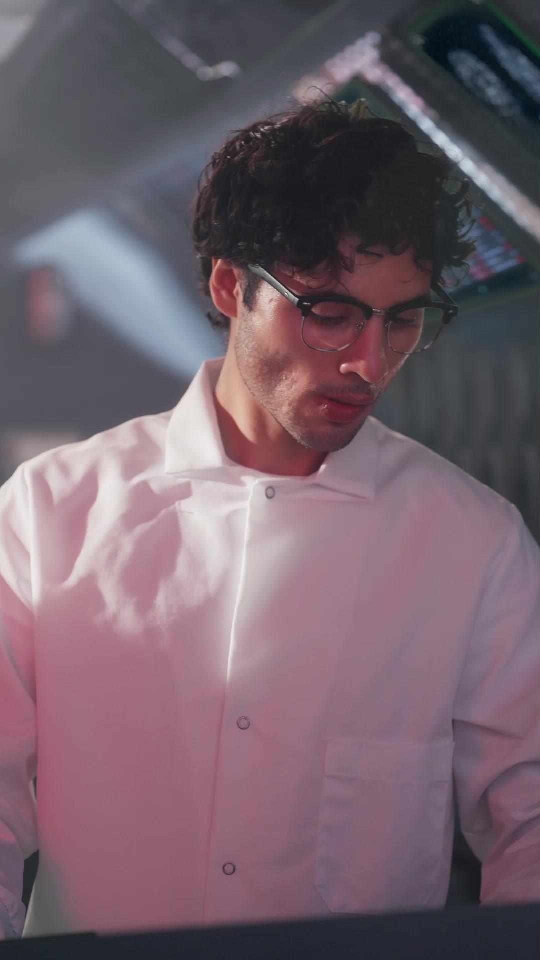 30 Anos Congelada, Resgate de Emergência