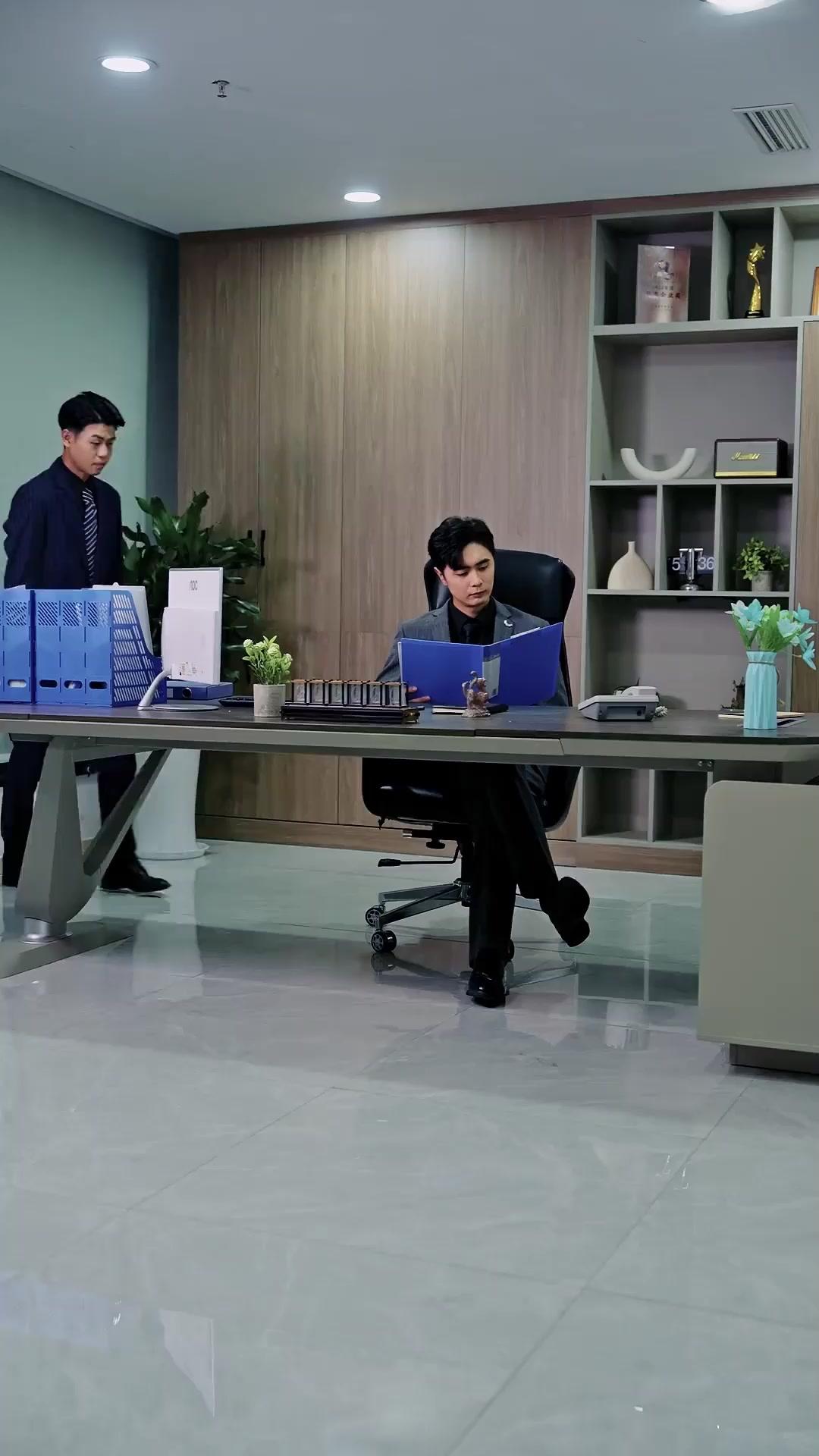 Salah Cinta Sepuluh Tahun