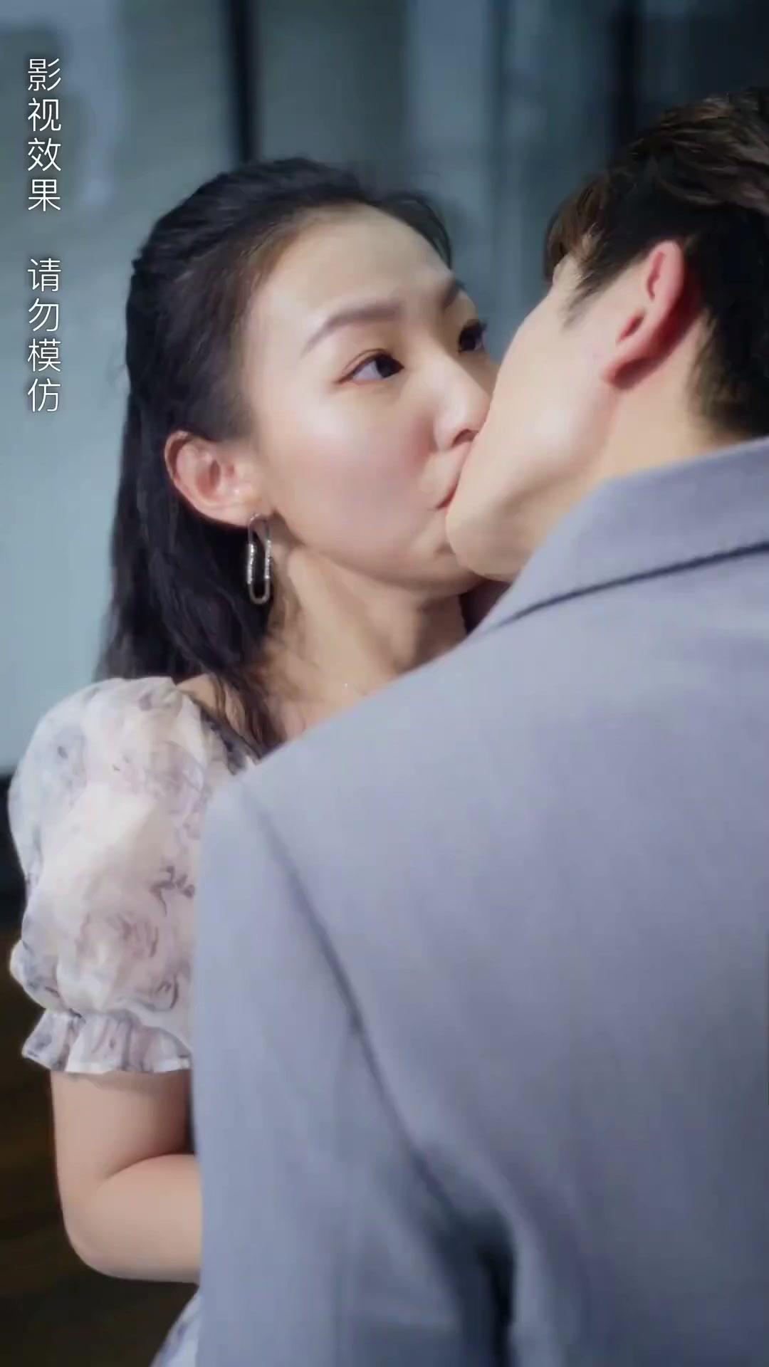 Vertragsheirat,Herzjagd