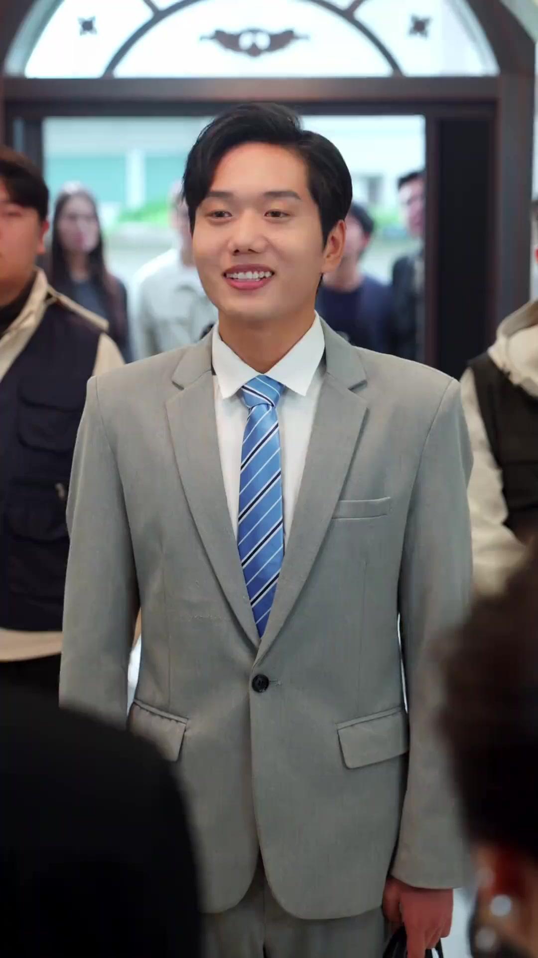 TROMPER UN GÉNIE ? SUICIDE !