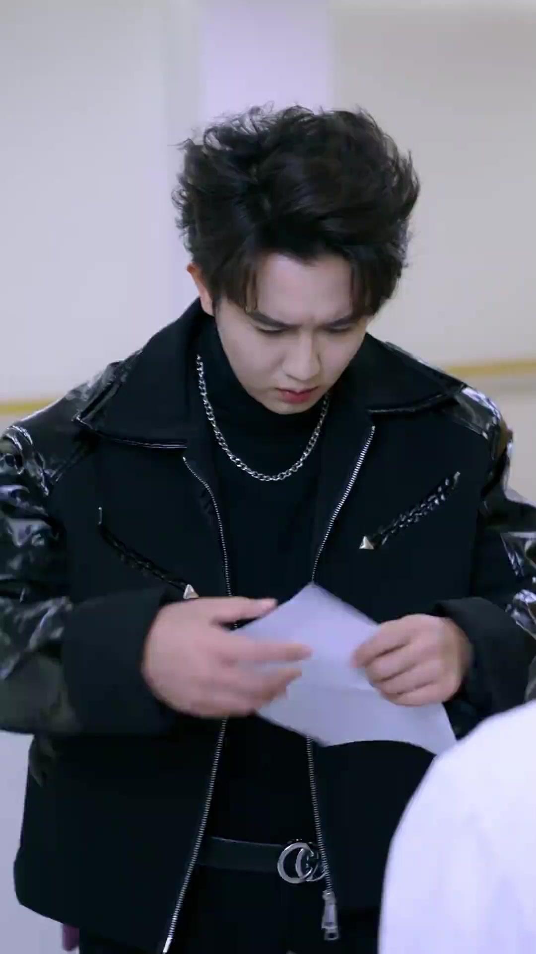 가해자와 바람난 여친