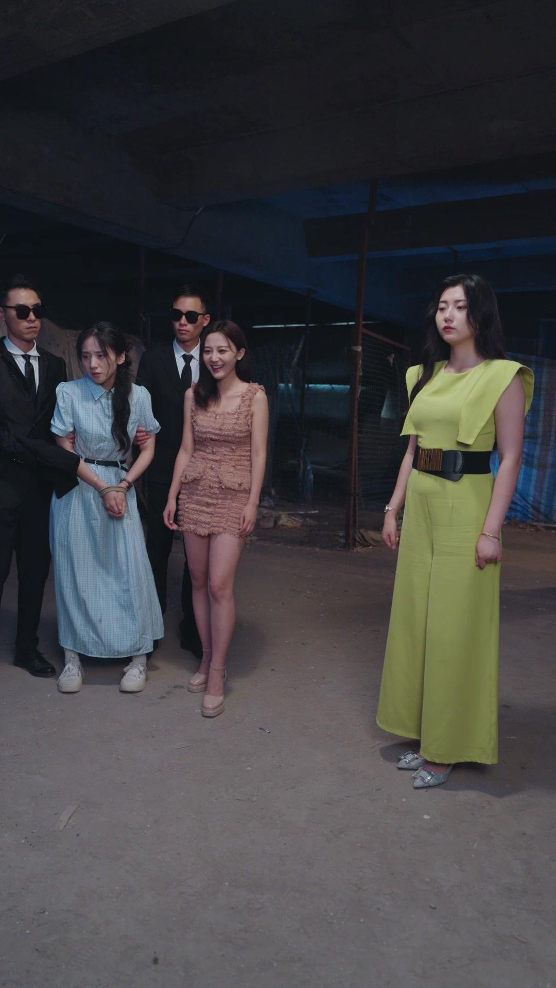  Ayahku Sang Miliarder