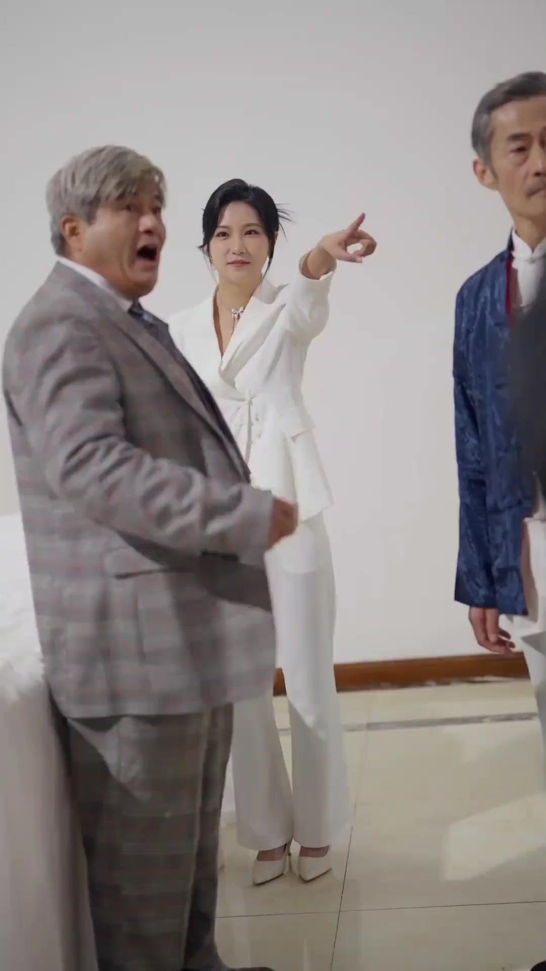 この凡人　伝説の仙人でした！