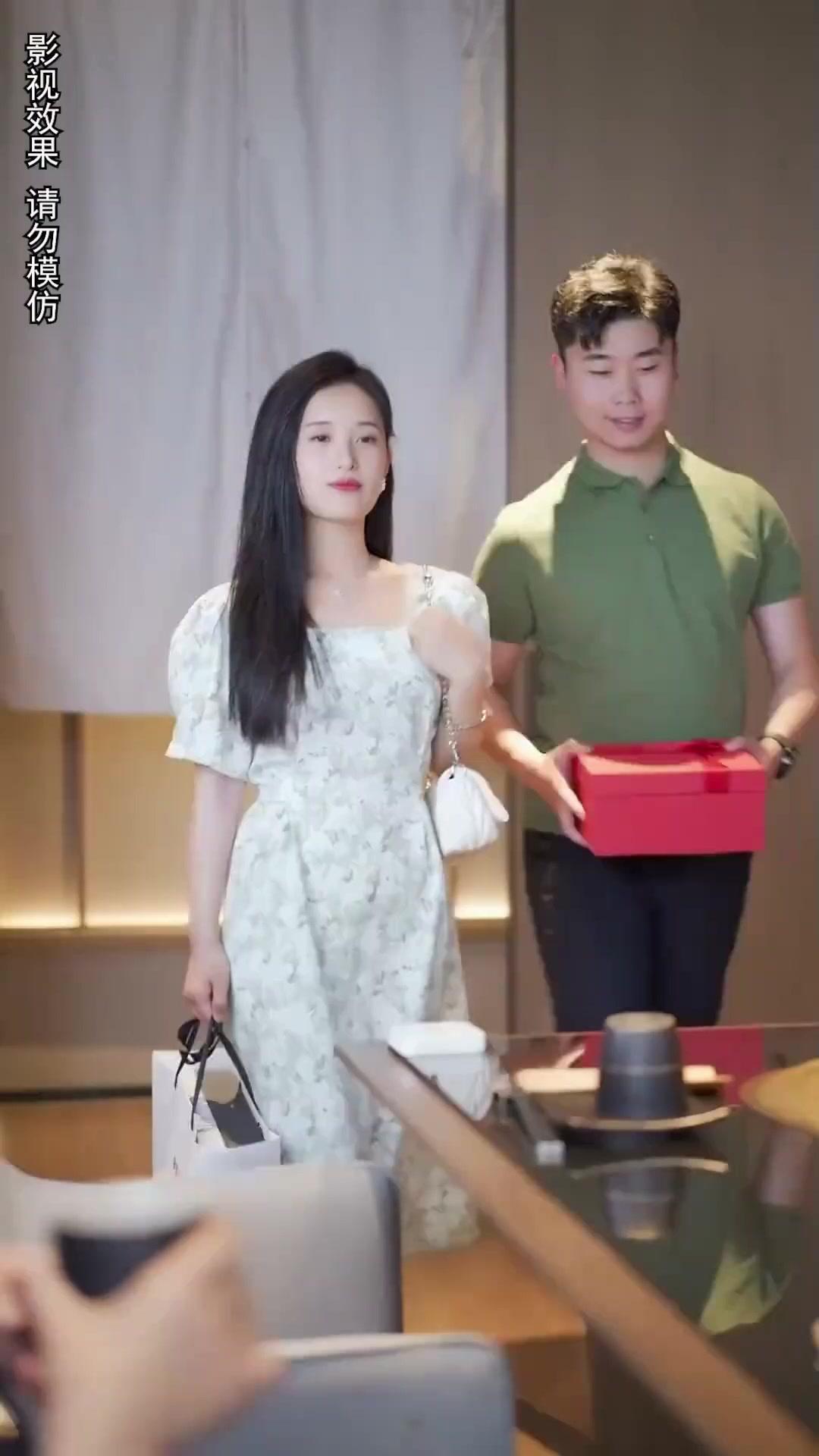 Okulda Fırtınalar Estiren Ben