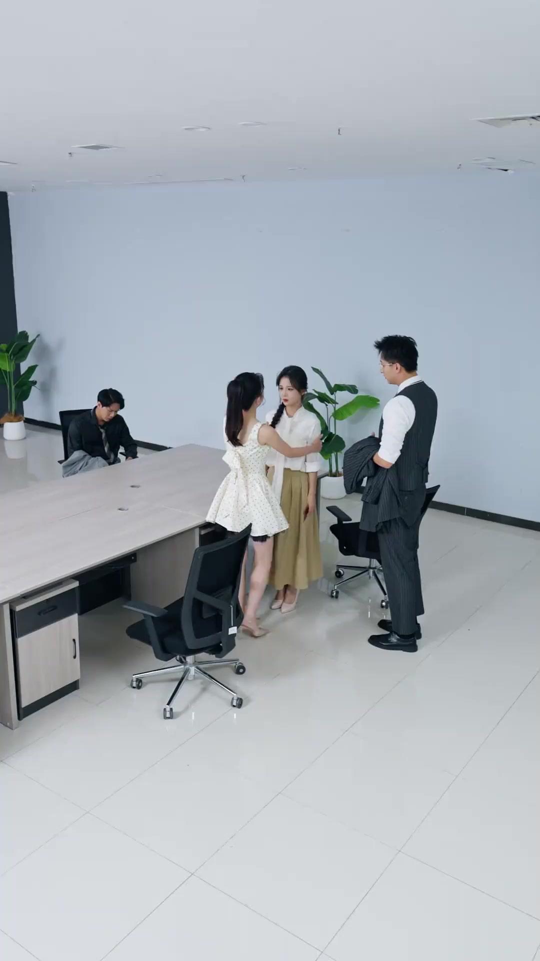 Reborn: Mommy's Here to Slay!