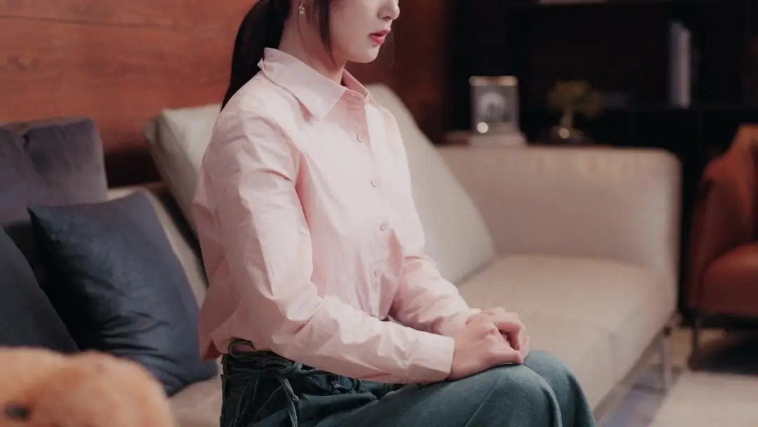 Bella’s Journey to Happiness: When Silence Speaks Louder Than Words