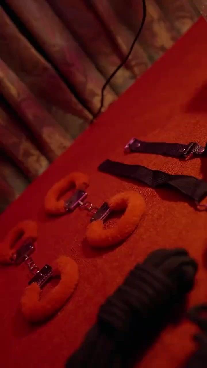 (Dubbed) My Broke Bodyguard is a Billionaire?