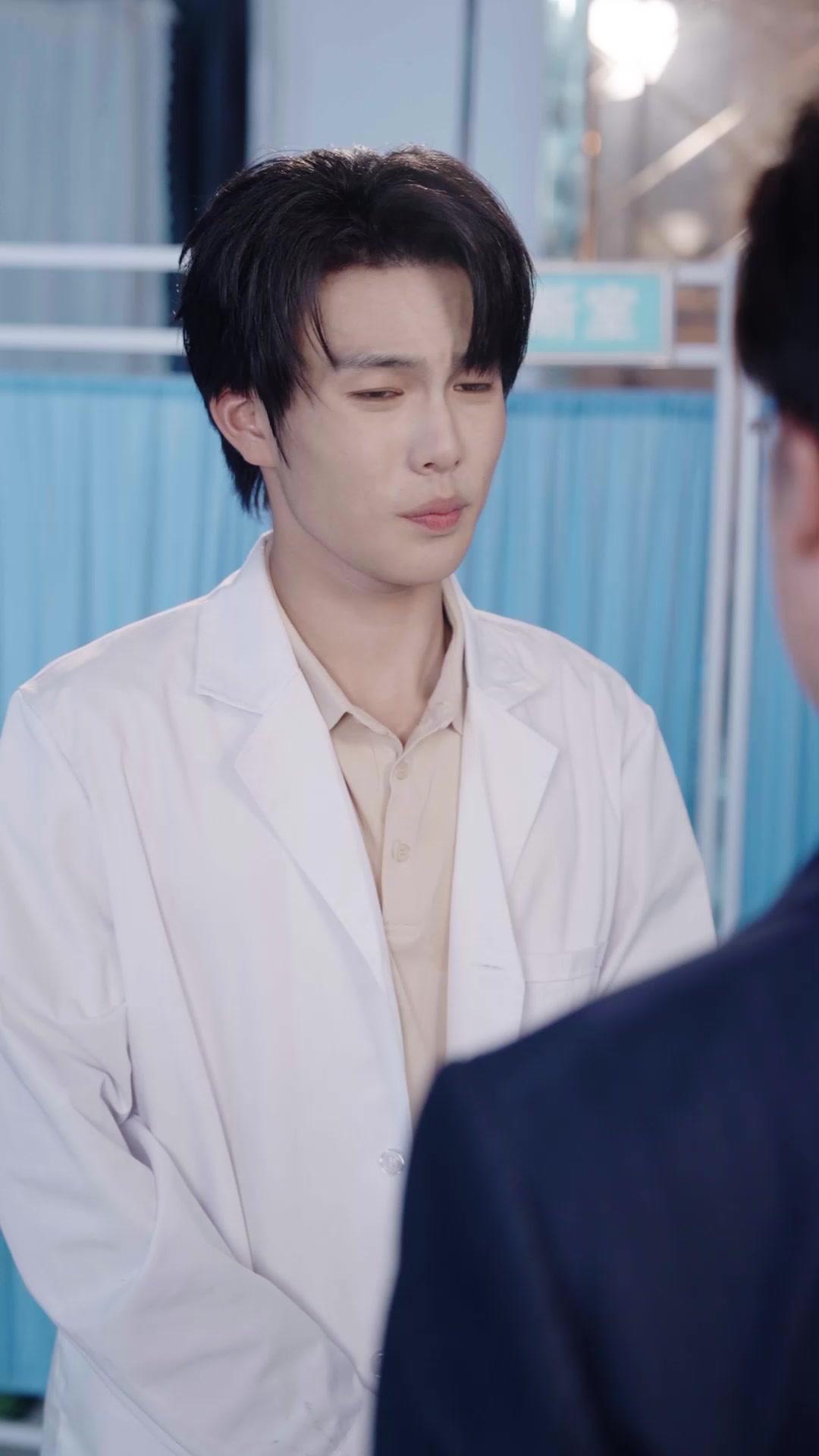 LE PREMIER MÉDECIN DU NET