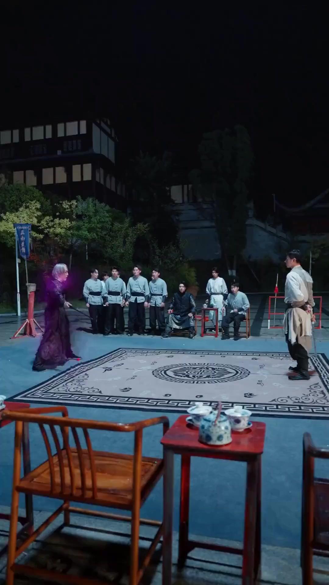 (مدبلج) عندما ينهض التنين النائم