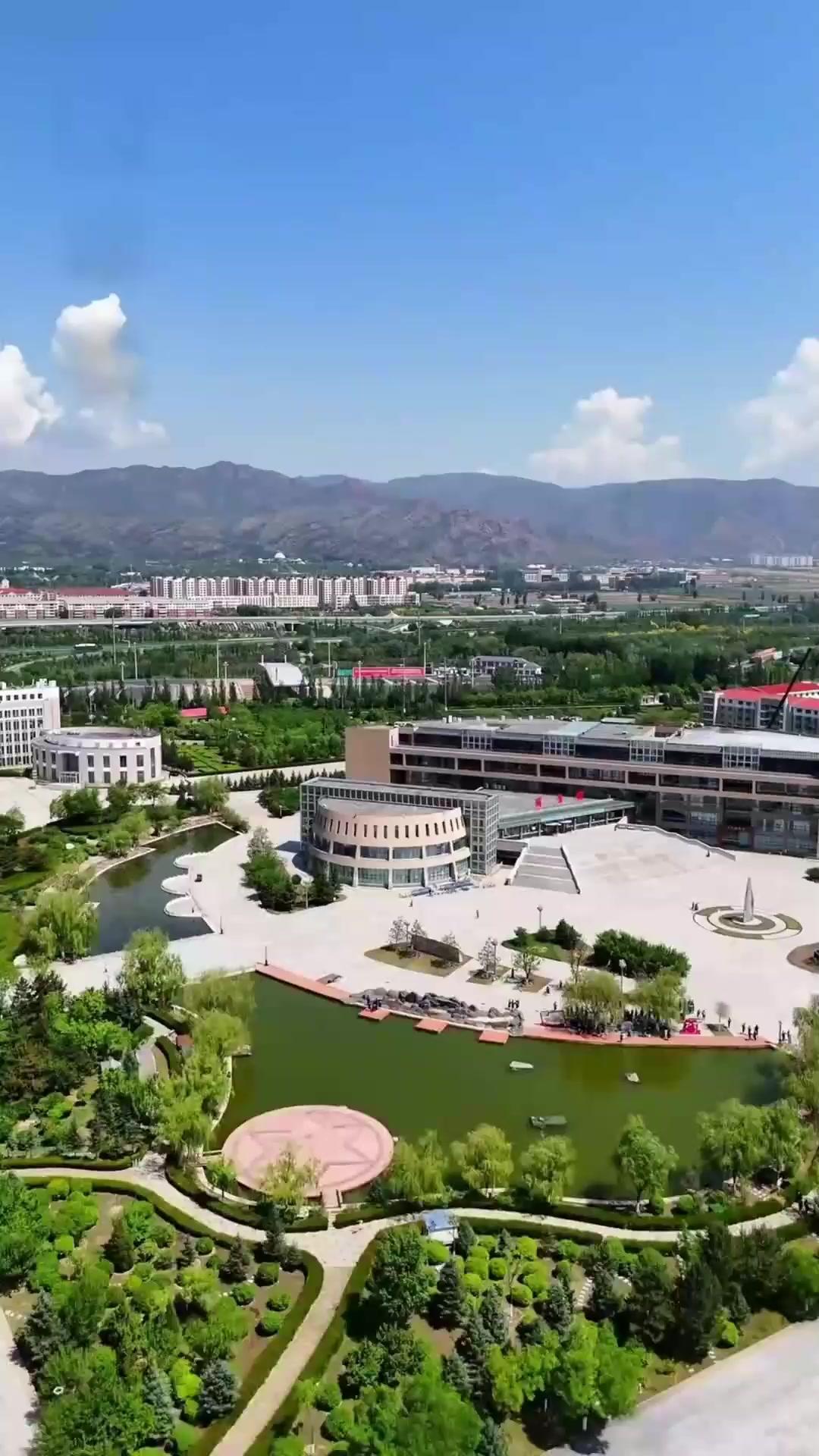  囚牢獲能：保護校花大作戰