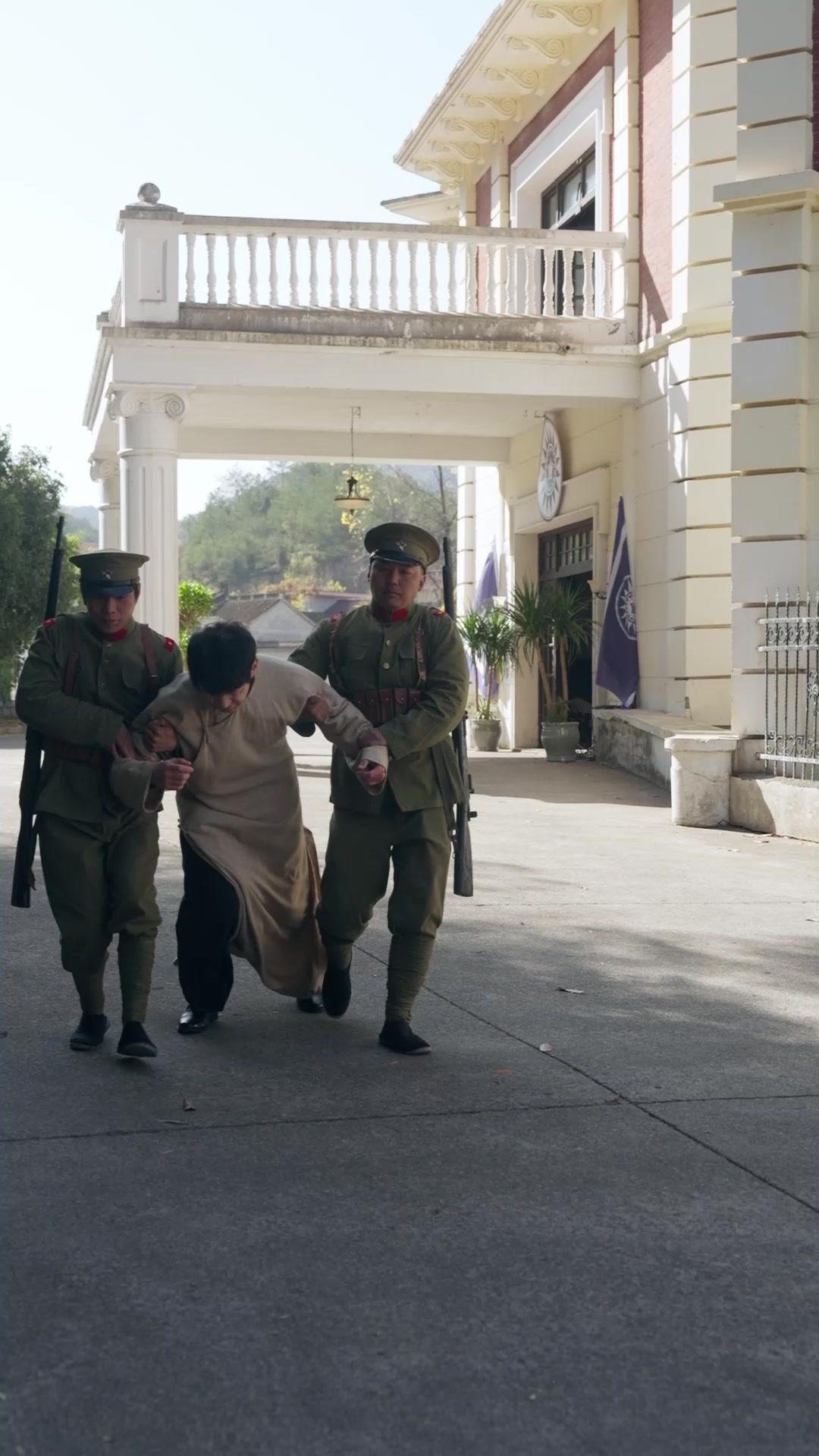 Surat Ceraiku Hancurkan Kekuasaanmu