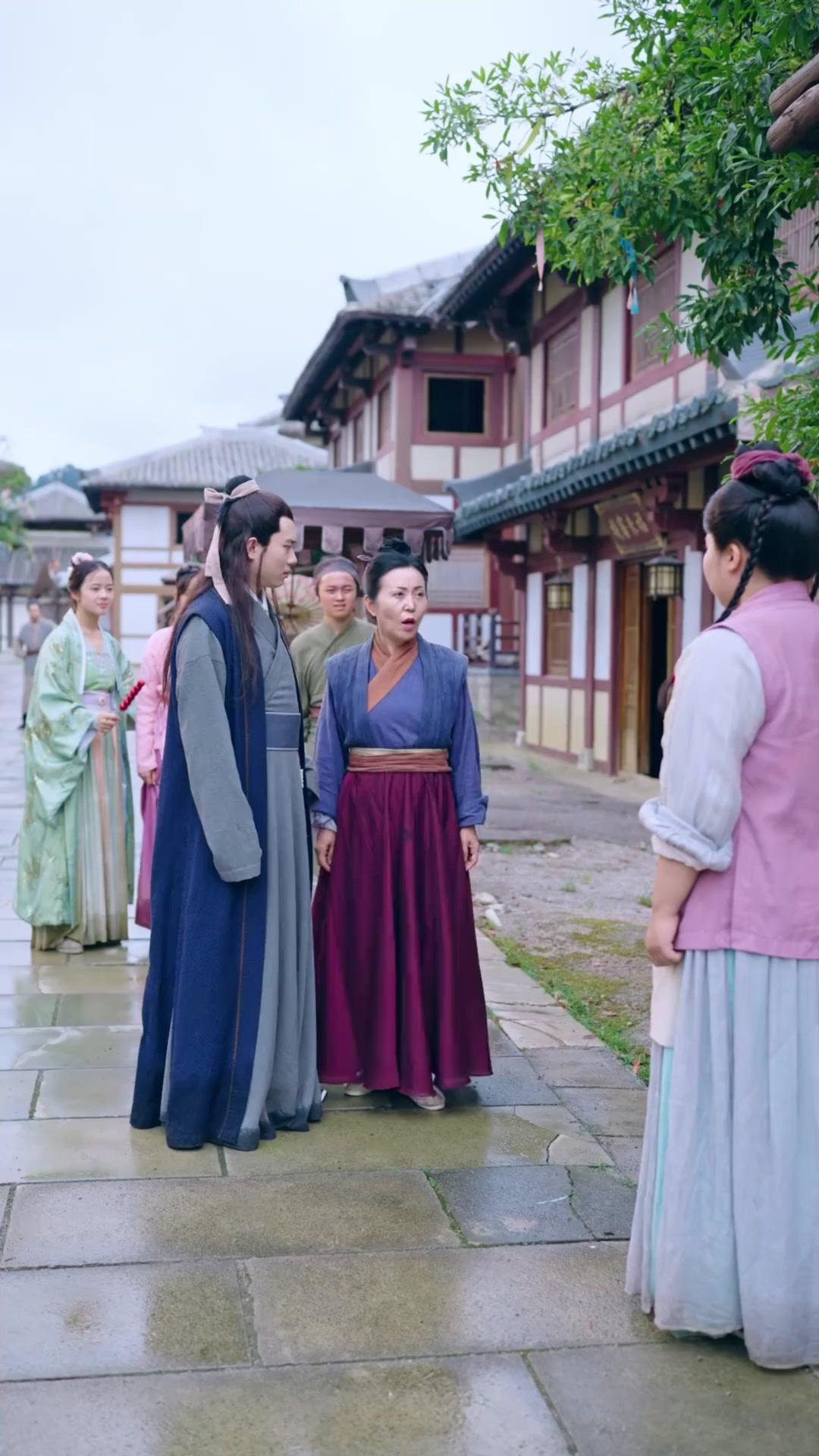 A Gordinha Rejeitada com Sorte de Mestre