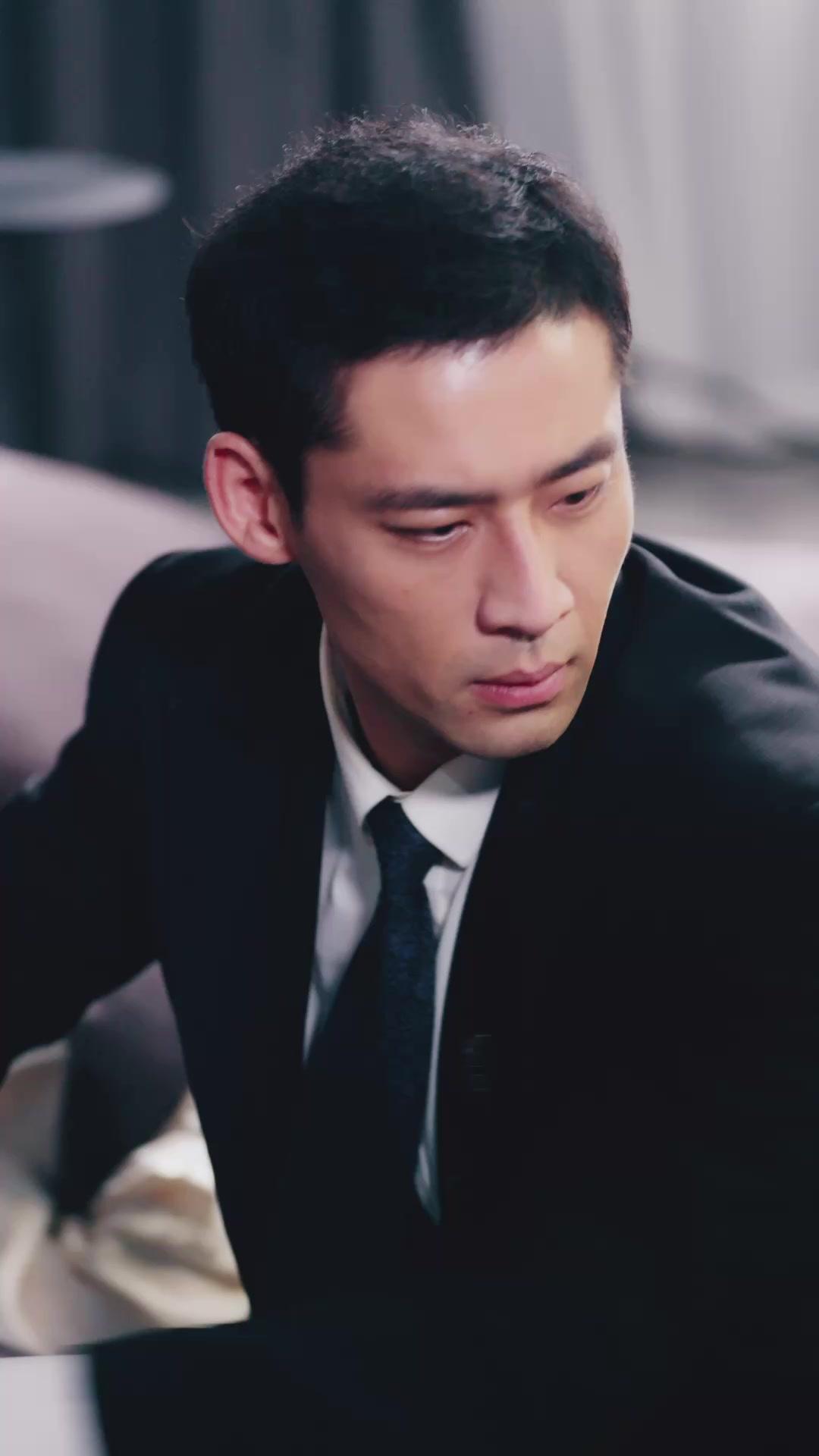 Bajo la toga, favoritismo por ella