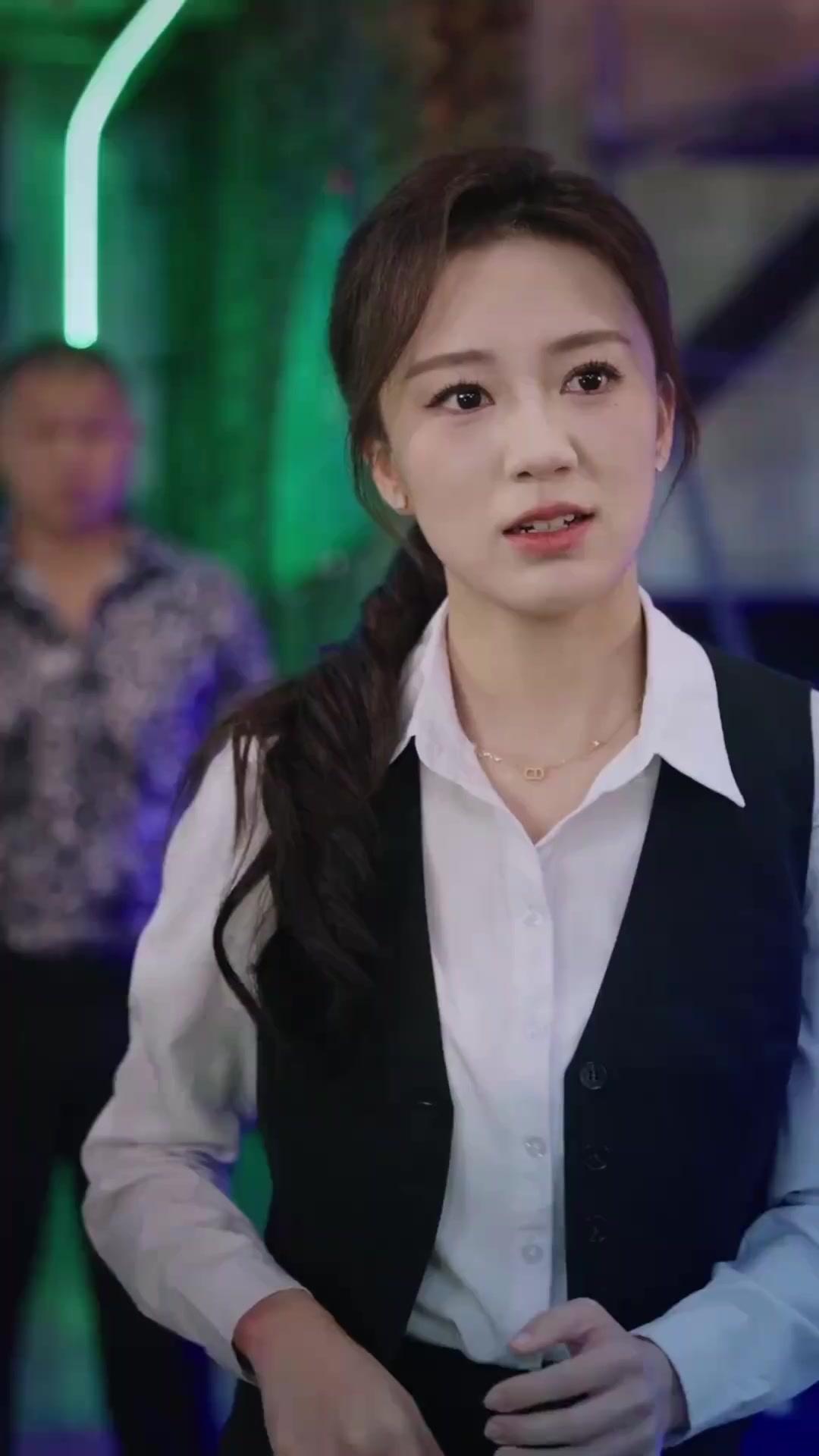 หน้ากากเทพบิลเลียด