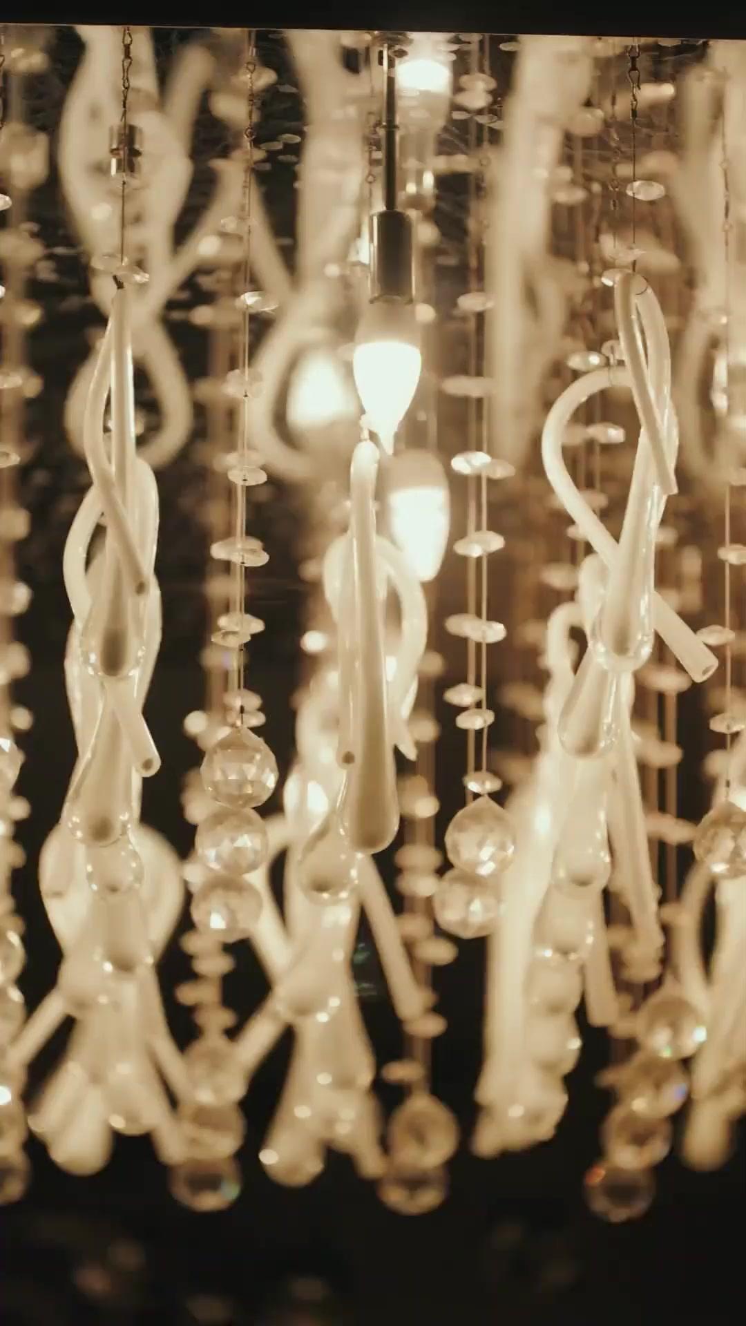 (Dublagem) A Volta da Herdeira Caída