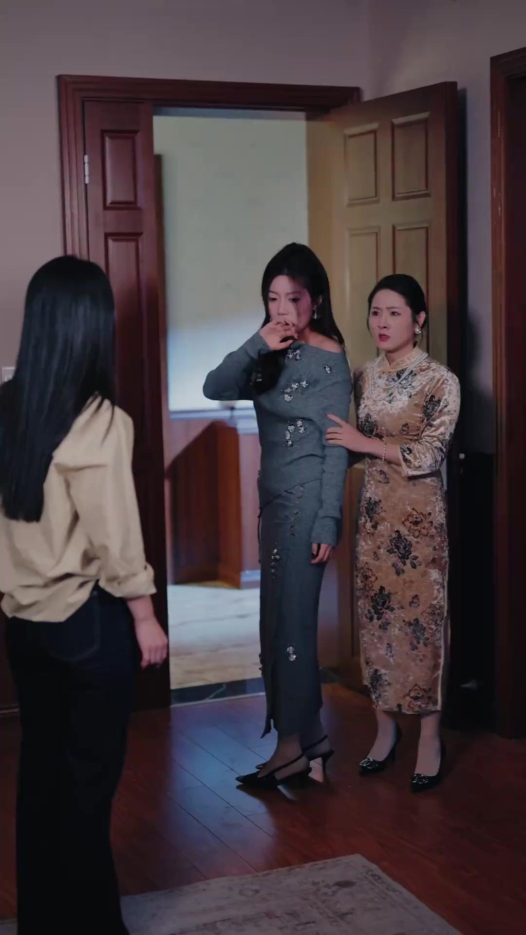 خطفته في يوم زفافه ثم أصبحت مدللة العائلة