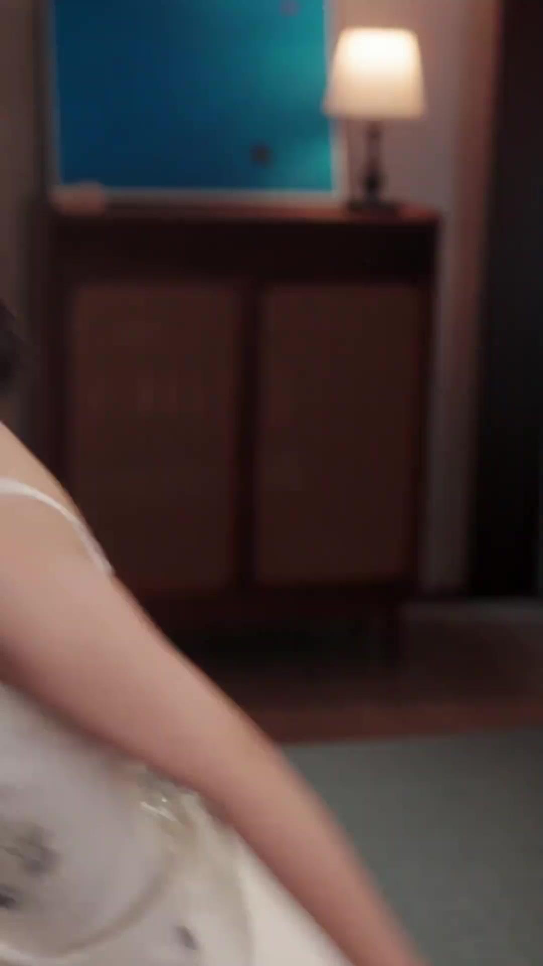 แค้นรักใต้เงากิ่งทอง