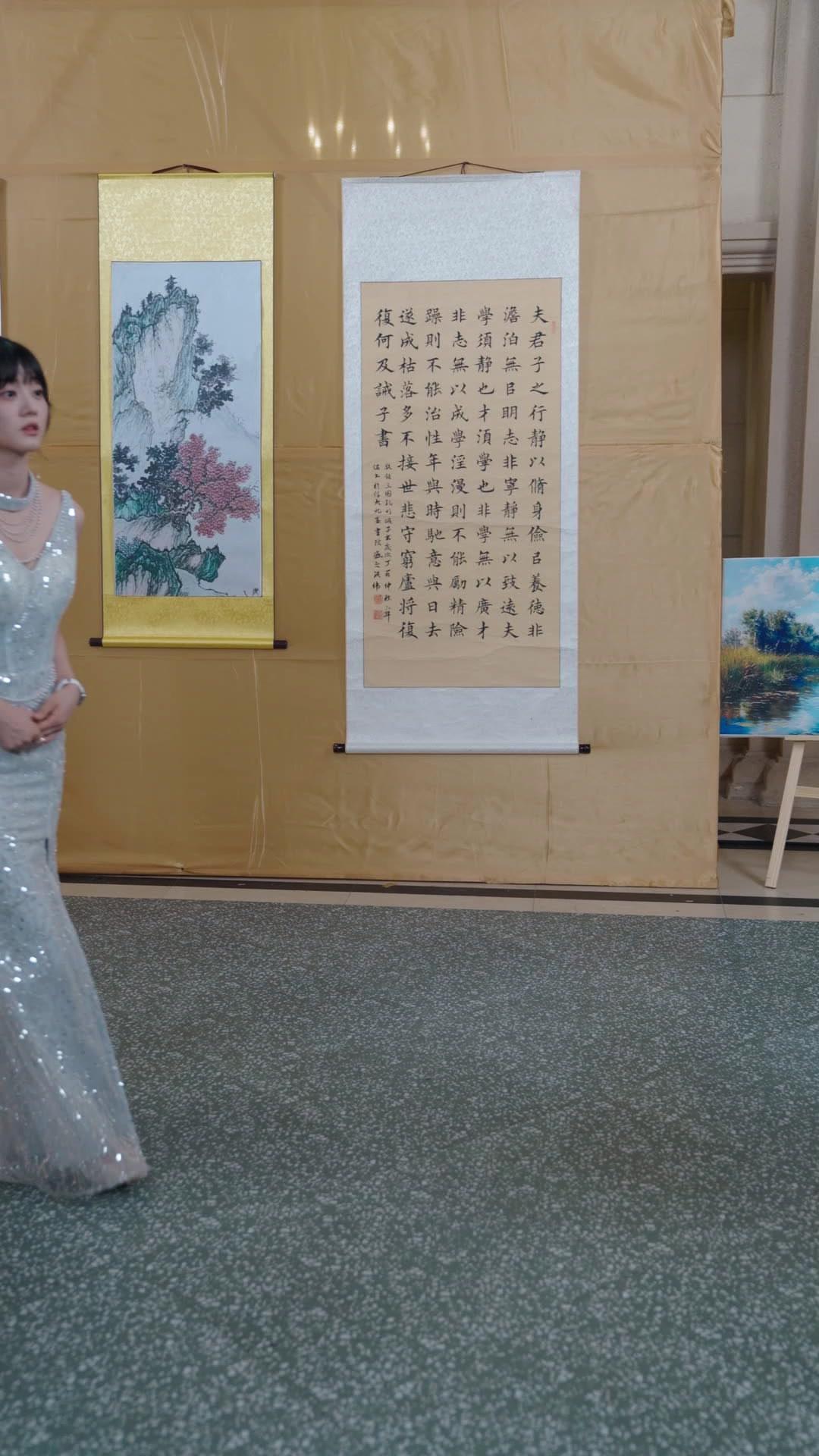 Putri Sah Robek Anak Haram Ayahnya