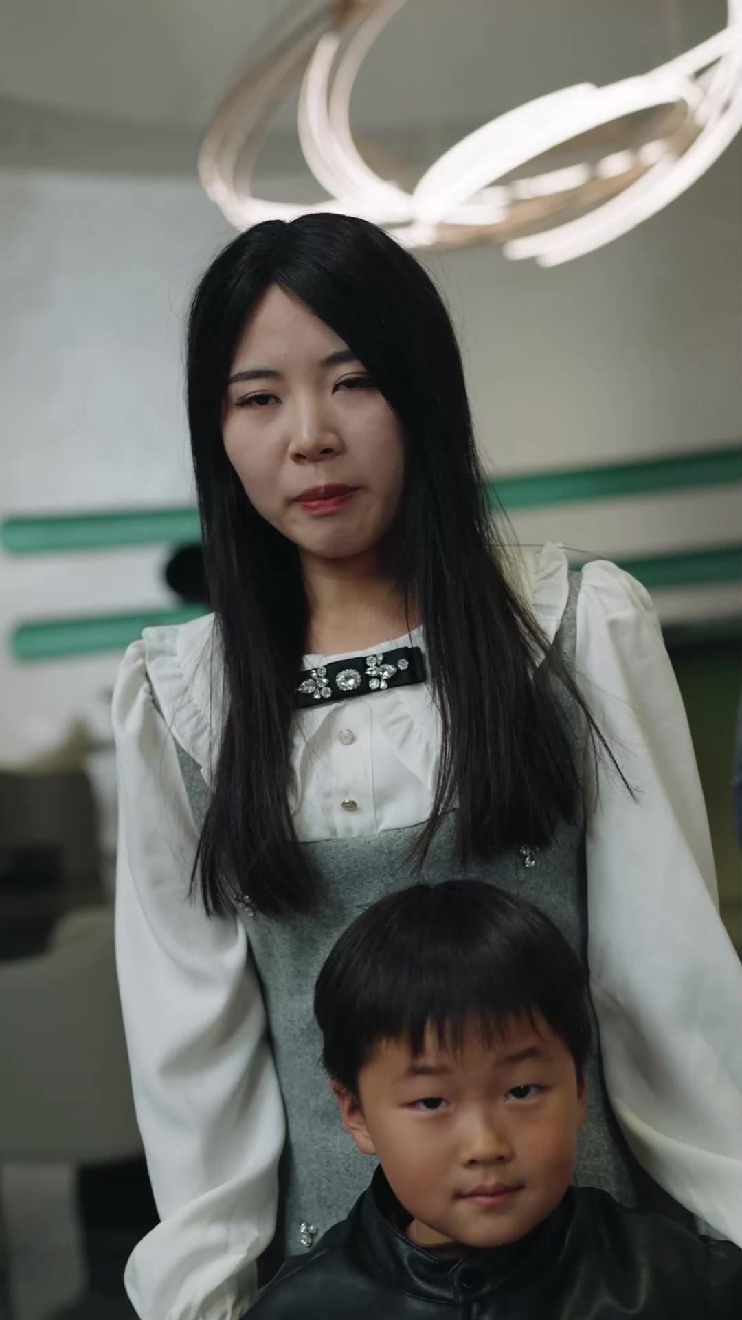 Pelakor Naik, Istri Sah Tersingkir?