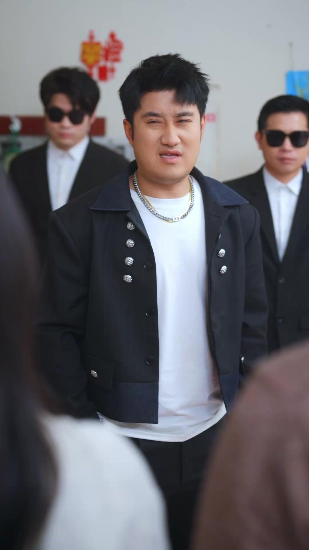 รักไม่จน ใจไม่กลัว