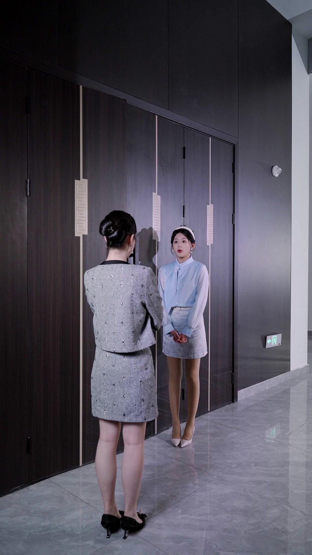 His Love, Her Weapon