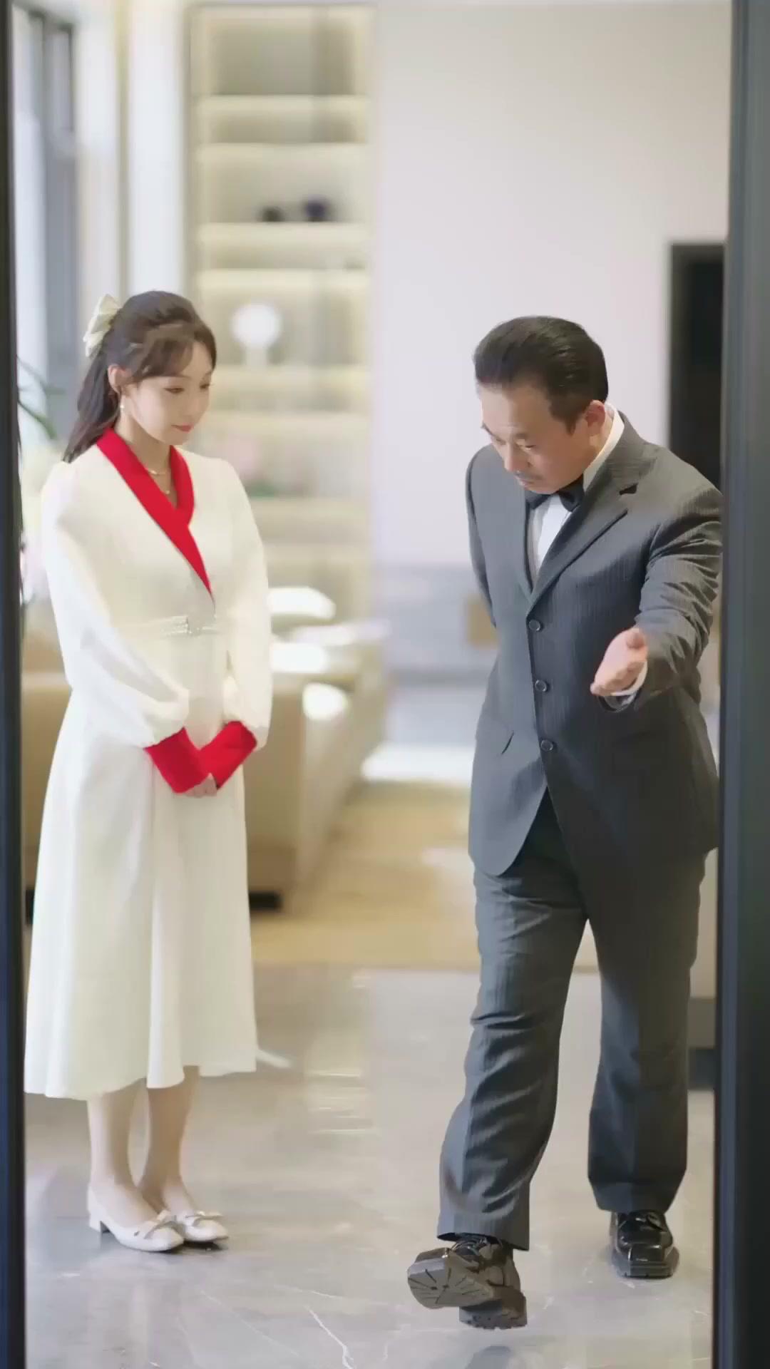 Fallen Heiress Rising to Glory